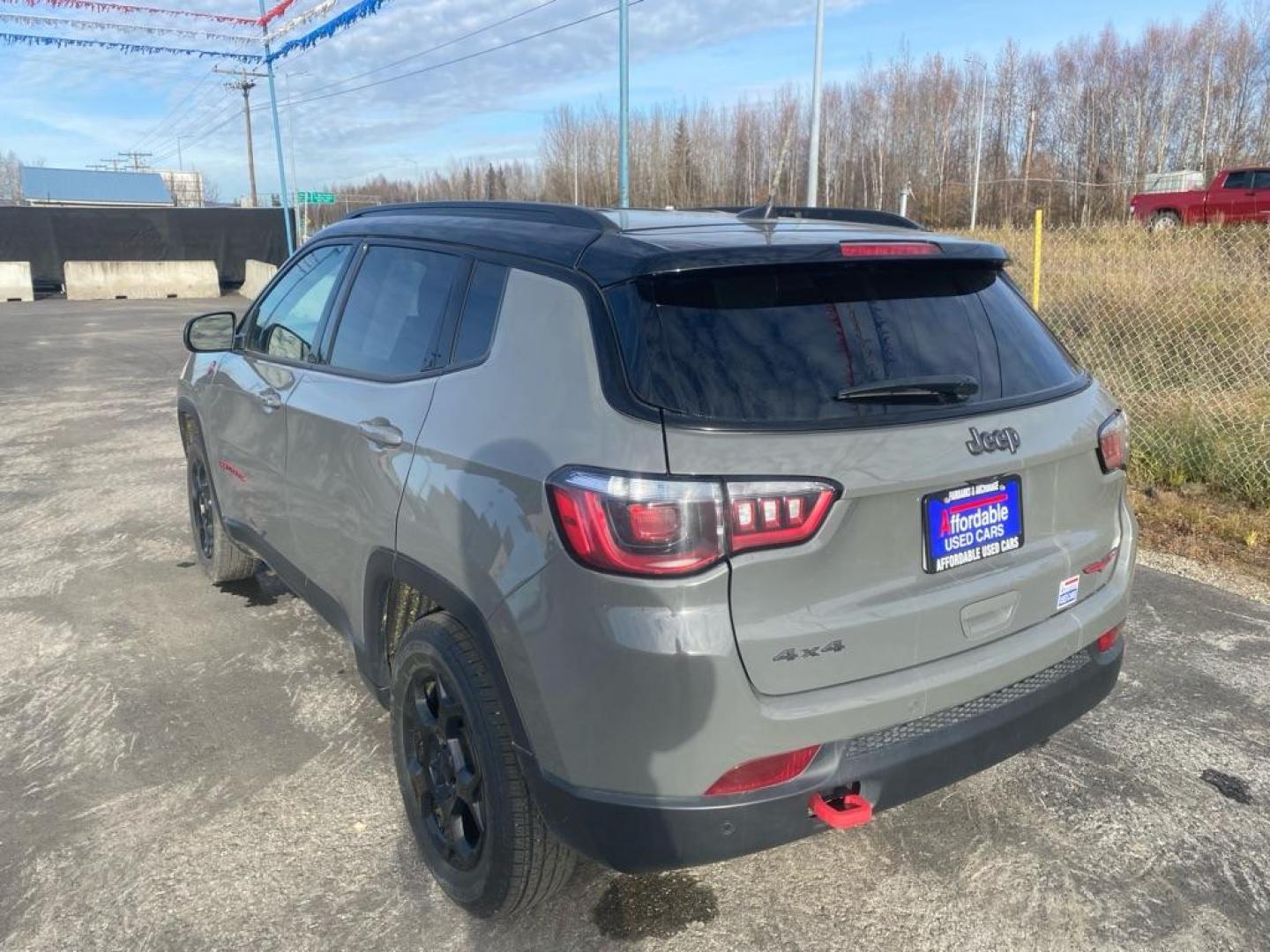 2023 GRAY JEEP COMPASS TRAILHAWK (3C4NJDDN6PT) with an 2.0L engine, Automatic transmission, located at 2525 S. Cushman, Fairbanks, AK, 99701, (907) 452-5707, 64.824036, -147.712311 - Photo#3