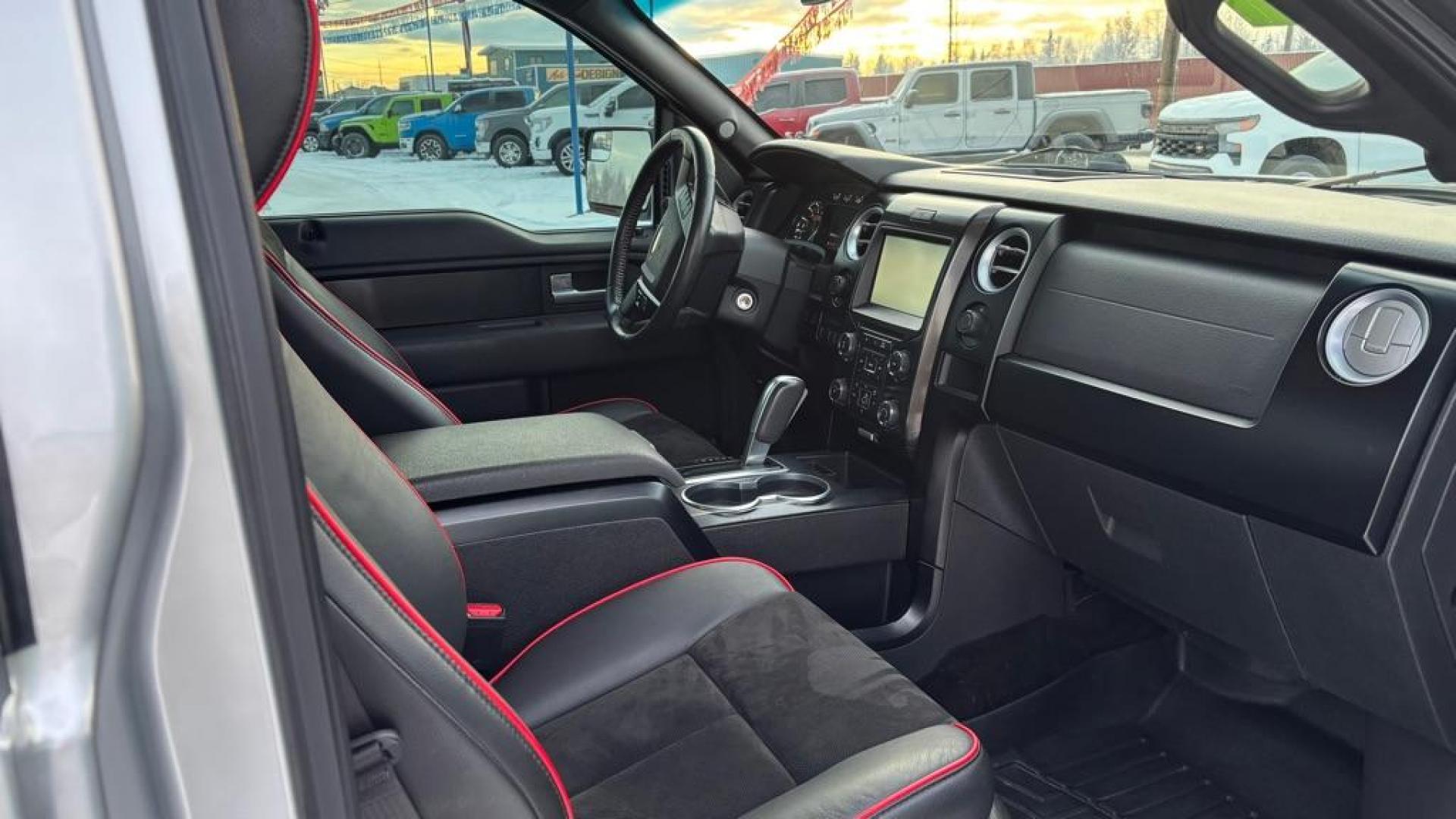 2014 SILVER FORD F150 (1FTMF1ET8EF) with an 3.5L engine, Automatic transmission, located at 2525 S. Cushman, Fairbanks, AK, 99701, (907) 452-5707, 64.824036, -147.712311 - Photo#2