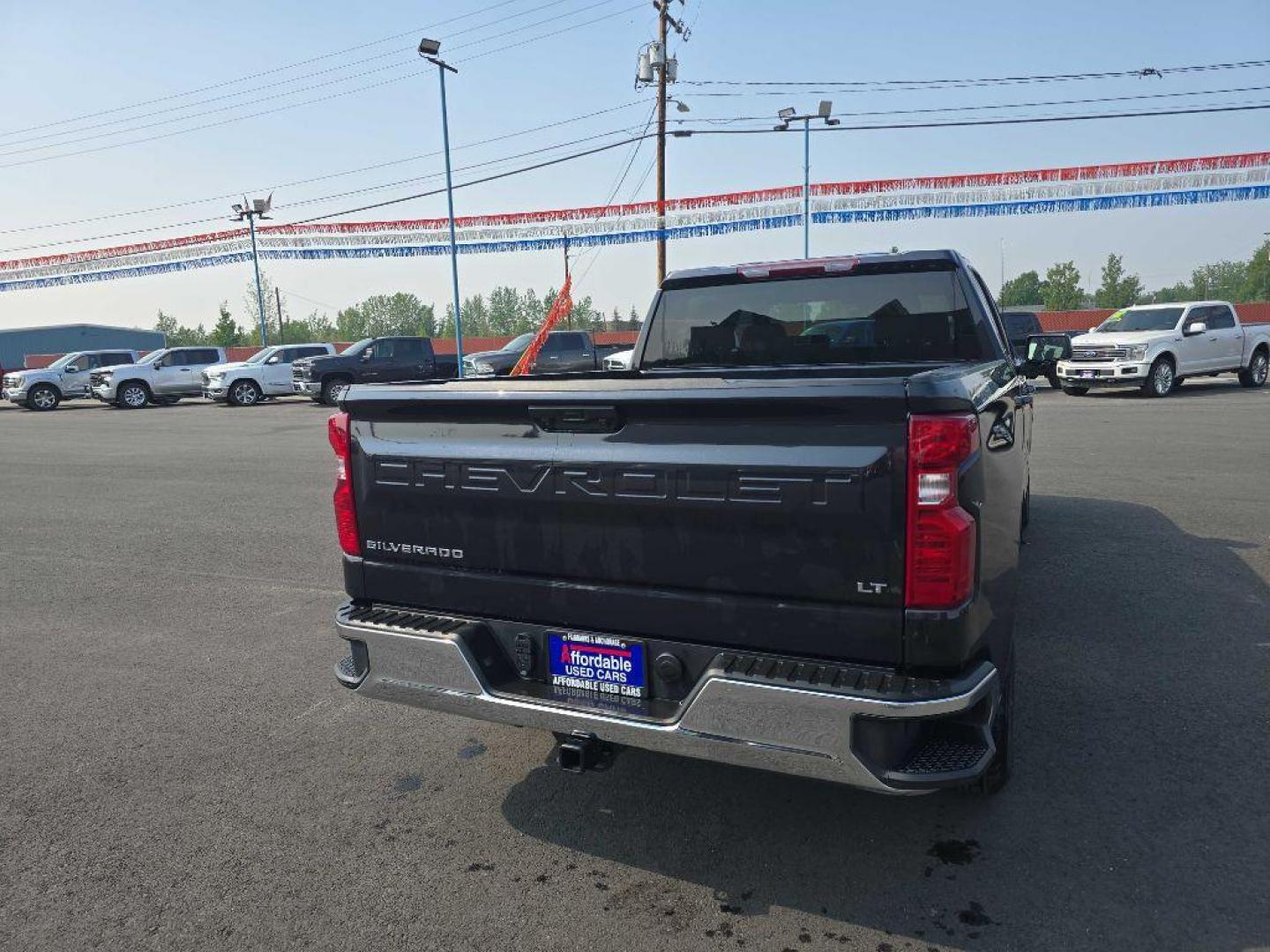 2023 BLACK CHEVROLET SILVERADO 1500 LT (1GCUDDED8PZ) with an 5.3L engine, Automatic transmission, located at 2525 S. Cushman, Fairbanks, AK, 99701, (907) 452-5707, 64.824036, -147.712311 - Photo#6