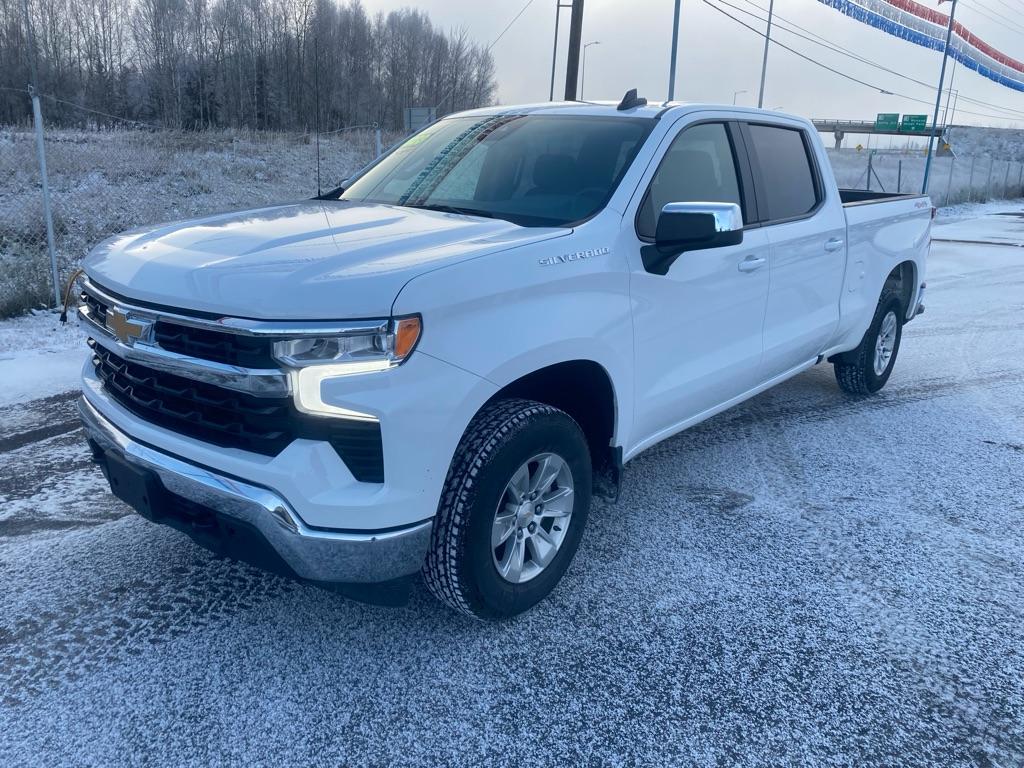 photo of 2023 CHEVROLET SILVERADO 1500 LT