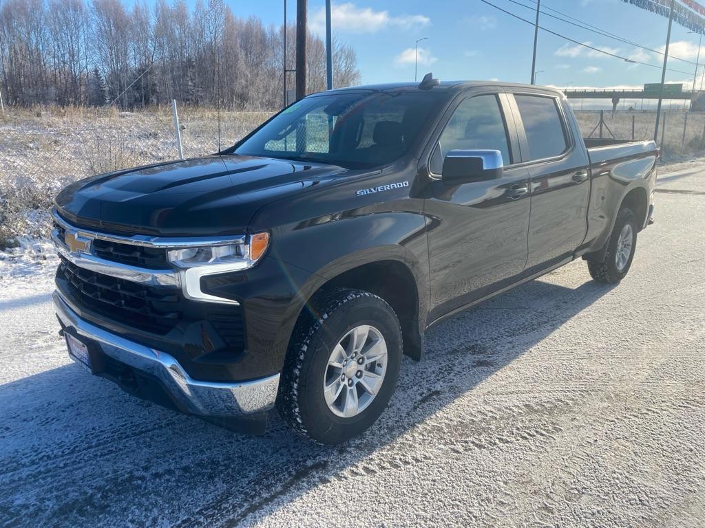 photo of 2023 CHEVROLET SILVERADO 1500 LT