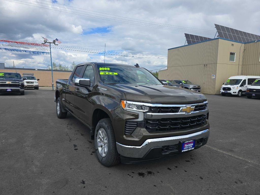 photo of 2023 CHEVROLET SILVERADO 1500 LT