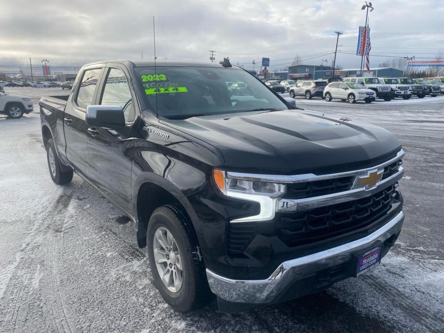 2023 BLACK CHEVROLET SILVERADO 1500 LT (1GCUDDED5PZ) with an 5.3L engine, Automatic transmission, located at 2525 S. Cushman, Fairbanks, AK, 99701, (907) 452-5707, 64.824036, -147.712311 - Photo#1