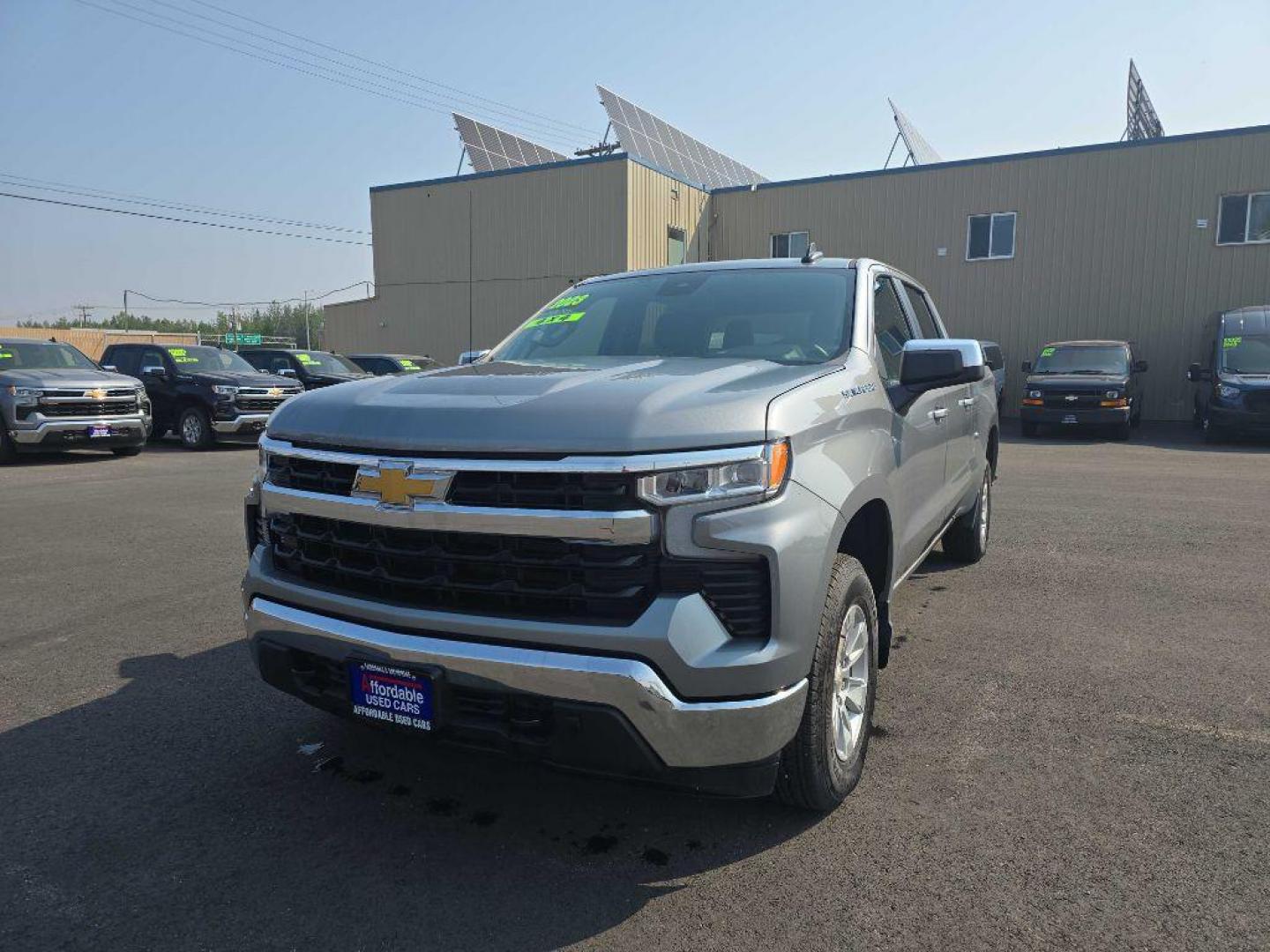 2023 SILVER CHEVROLET SILVERADO 1500 LT (1GCUDDED4PZ) with an 5.3L engine, Automatic transmission, located at 2525 S. Cushman, Fairbanks, AK, 99701, (907) 452-5707, 64.824036, -147.712311 - Photo#0