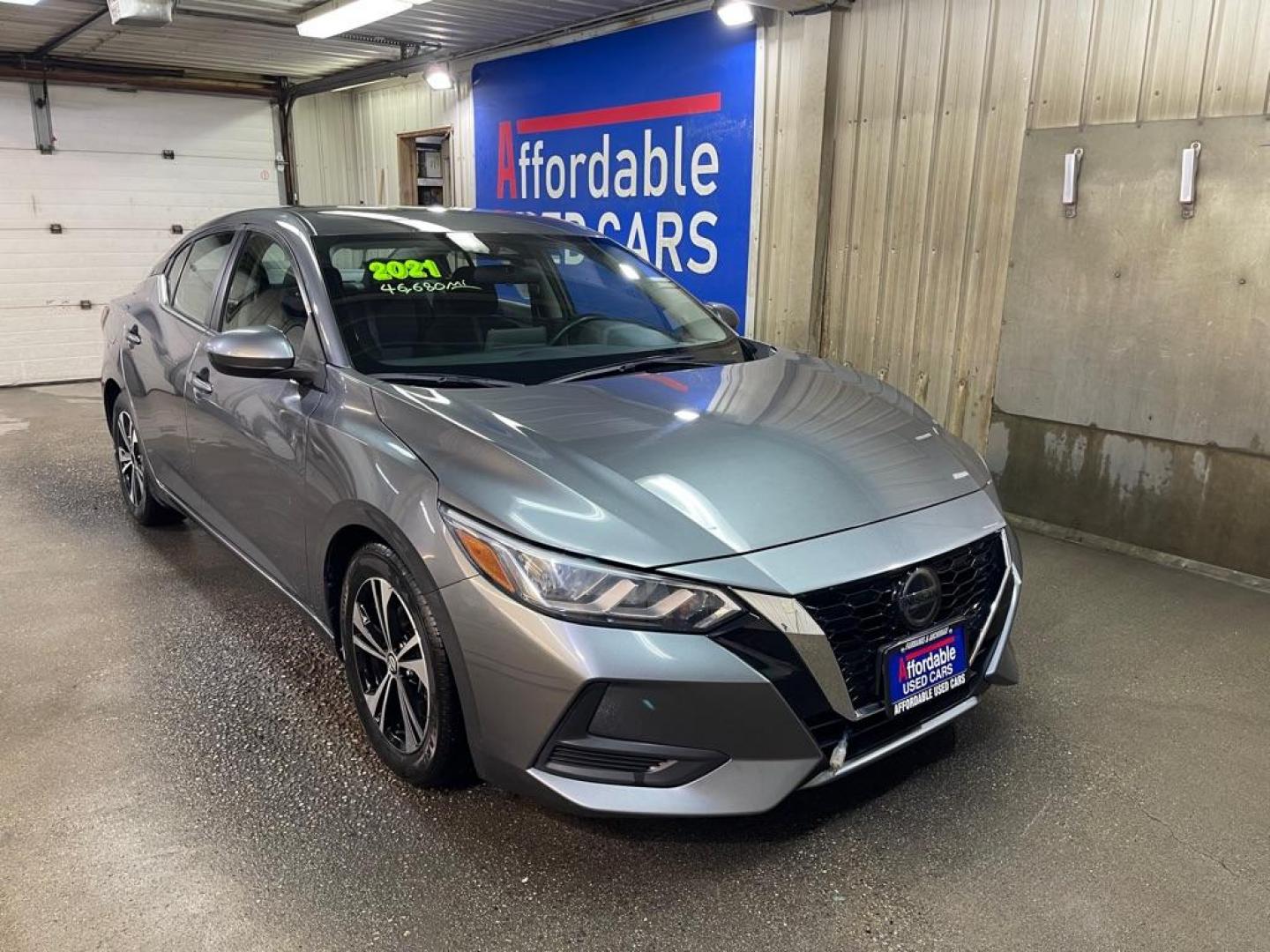 2021 GRAY NISSAN SENTRA SV SV (3N1AB8CV4MY) with an 2.0L engine, Continuously Variable transmission, located at 2525 S. Cushman, Fairbanks, AK, 99701, (907) 452-5707, 64.824036, -147.712311 - Photo#0