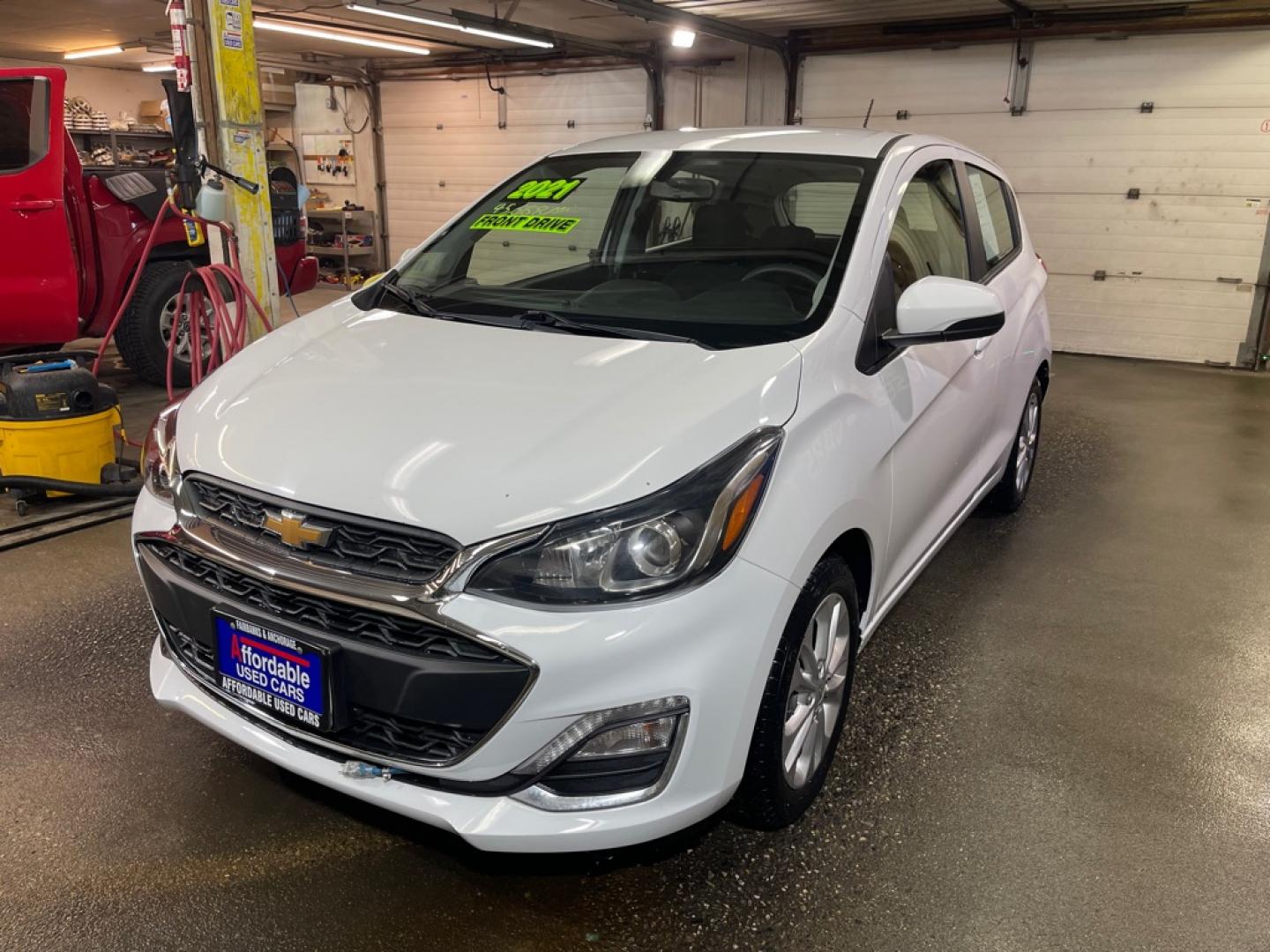 2021 WHITE CHEVROLET SPARK 1LT (KL8CD6SA7MC) with an 1.4L engine, Continuously Variable transmission, located at 2525 S. Cushman, Fairbanks, AK, 99701, (907) 452-5707, 64.824036, -147.712311- Photo#1