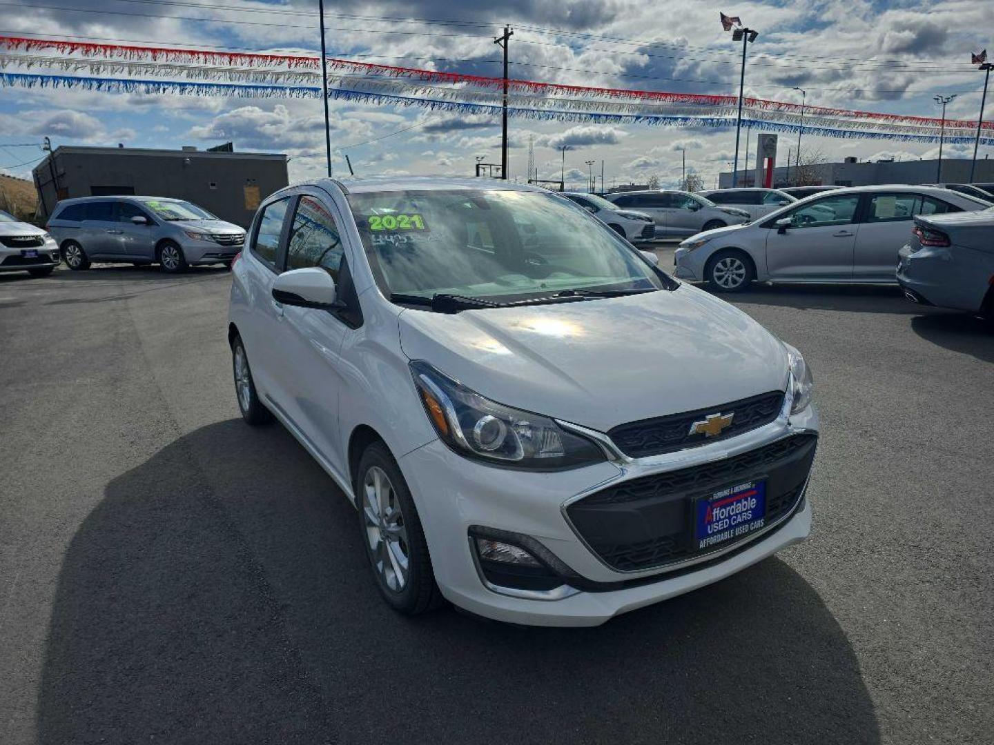 2021 WHITE CHEVROLET SPARK 1LT (KL8CD6SA7MC) with an 1.4L engine, Continuously Variable transmission, located at 2525 S. Cushman, Fairbanks, AK, 99701, (907) 452-5707, 64.824036, -147.712311 - Photo#0
