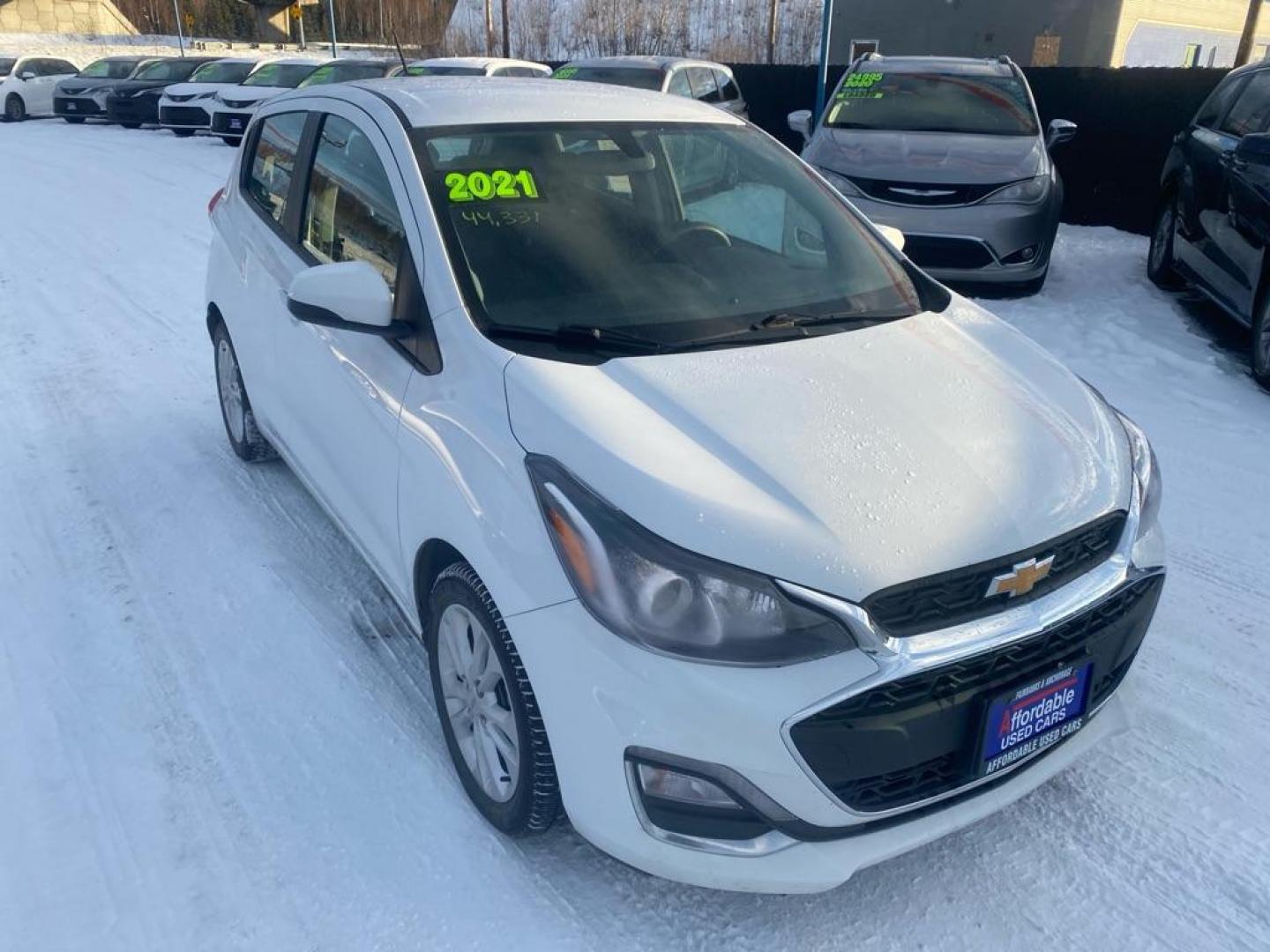 2021 WHITE CHEVROLET SPARK 1LT (KL8CD6SA7MC) with an 1.4L engine, Continuously Variable transmission, located at 2525 S. Cushman, Fairbanks, AK, 99701, (907) 452-5707, 64.824036, -147.712311 - Photo#1