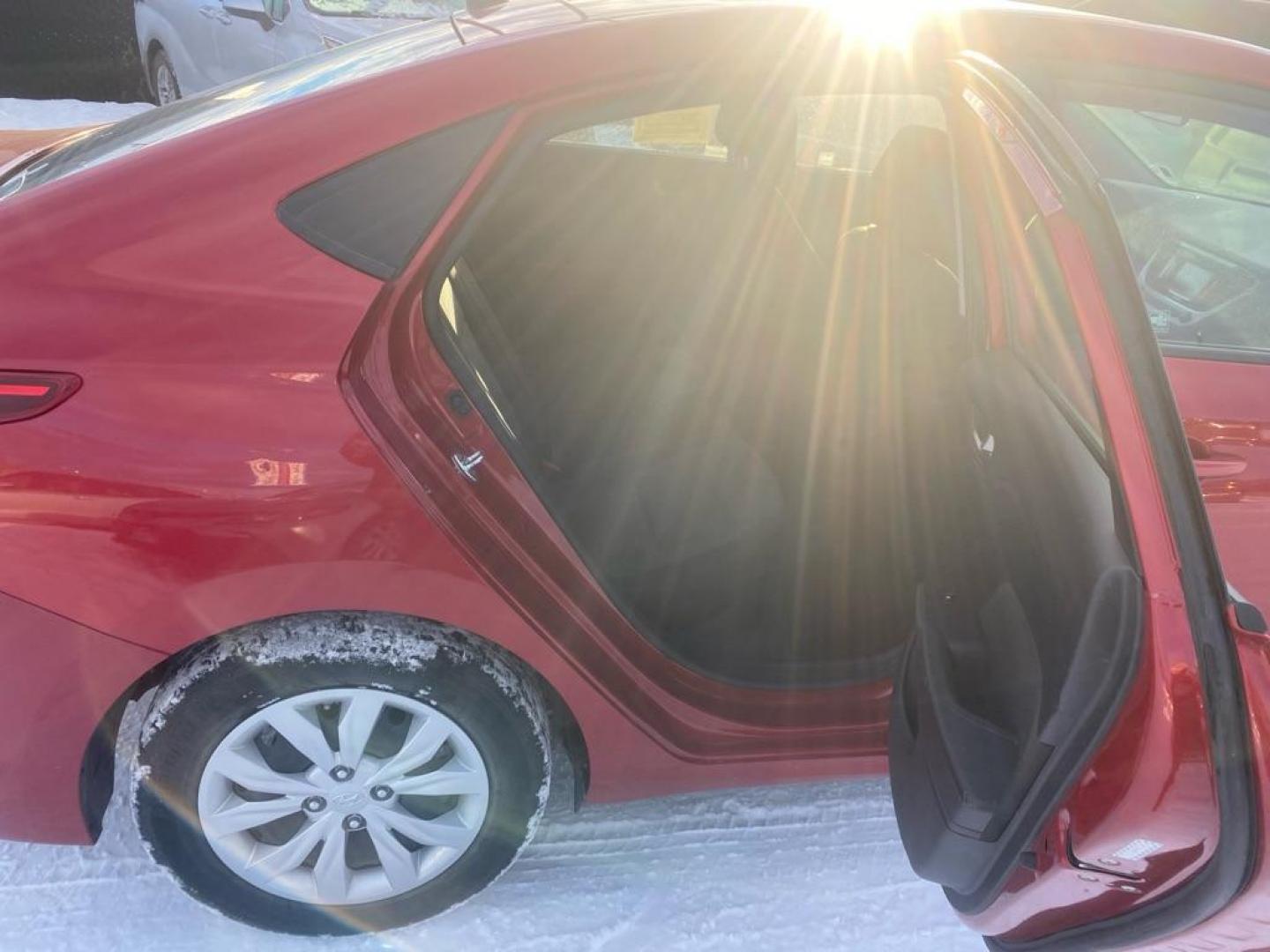 2021 RED HYUNDAI ACCENT SE (3KPC24A64ME) with an 1.6L engine, Automatic transmission, located at 2525 S. Cushman, Fairbanks, AK, 99701, (907) 452-5707, 64.824036, -147.712311 - Photo#5