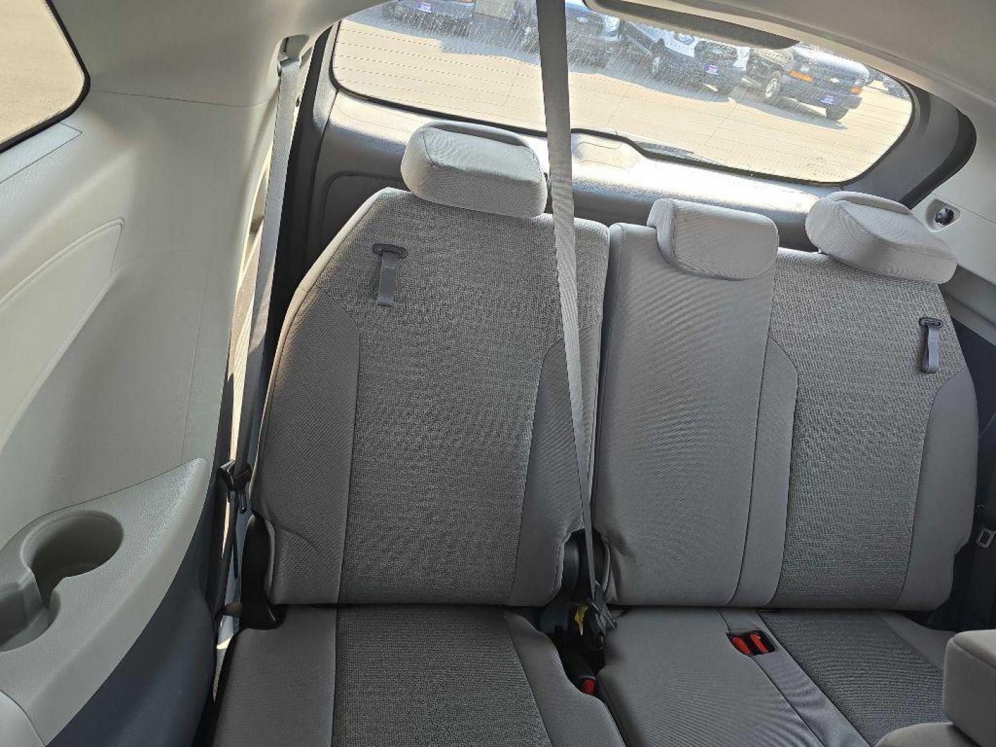 2023 WHITE TOYOTA SIENNA LE LE (5TDKRKEC2PS) with an 2.5L engine, Automatic transmission, located at 2525 S. Cushman, Fairbanks, AK, 99701, (907) 452-5707, 64.824036, -147.712311 - Photo#5