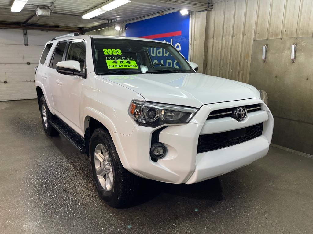 photo of 2023 TOYOTA 4RUNNER SR5 SE