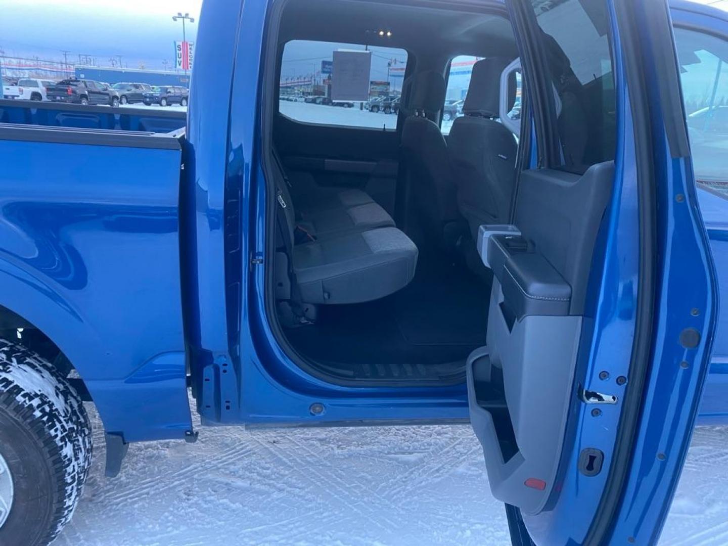 2023 BLUE FORD F150 SUPERCREW (1FTFW1E53PK) with an 5.0L engine, Automatic transmission, located at 2525 S. Cushman, Fairbanks, AK, 99701, (907) 452-5707, 64.824036, -147.712311 - Photo#5