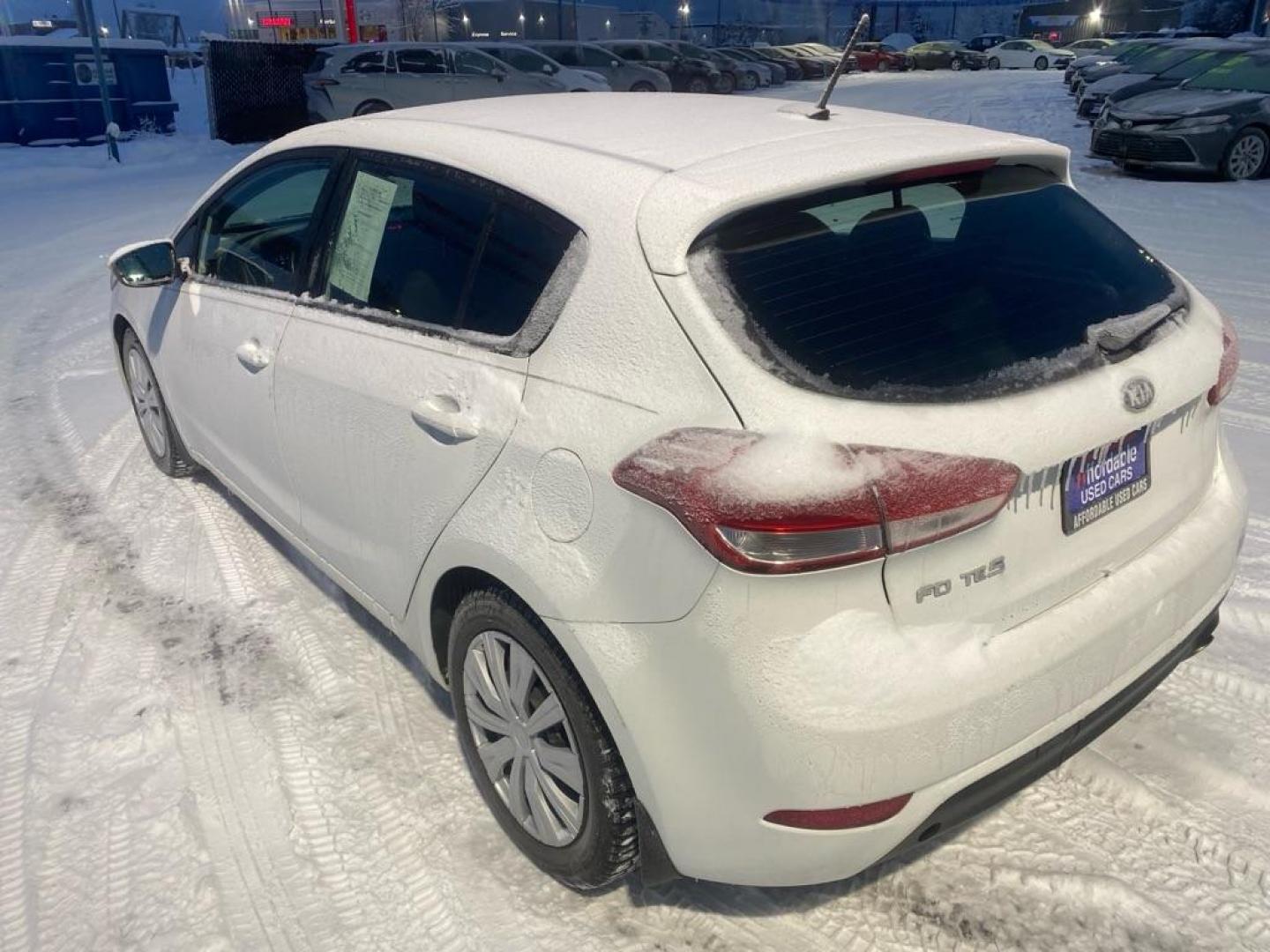 2016 WHITE KIA FORTE LX (KNAFK5A86G5) with an 2.0L engine, Automatic transmission, located at 2525 S. Cushman, Fairbanks, AK, 99701, (907) 452-5707, 64.824036, -147.712311 - Photo#3