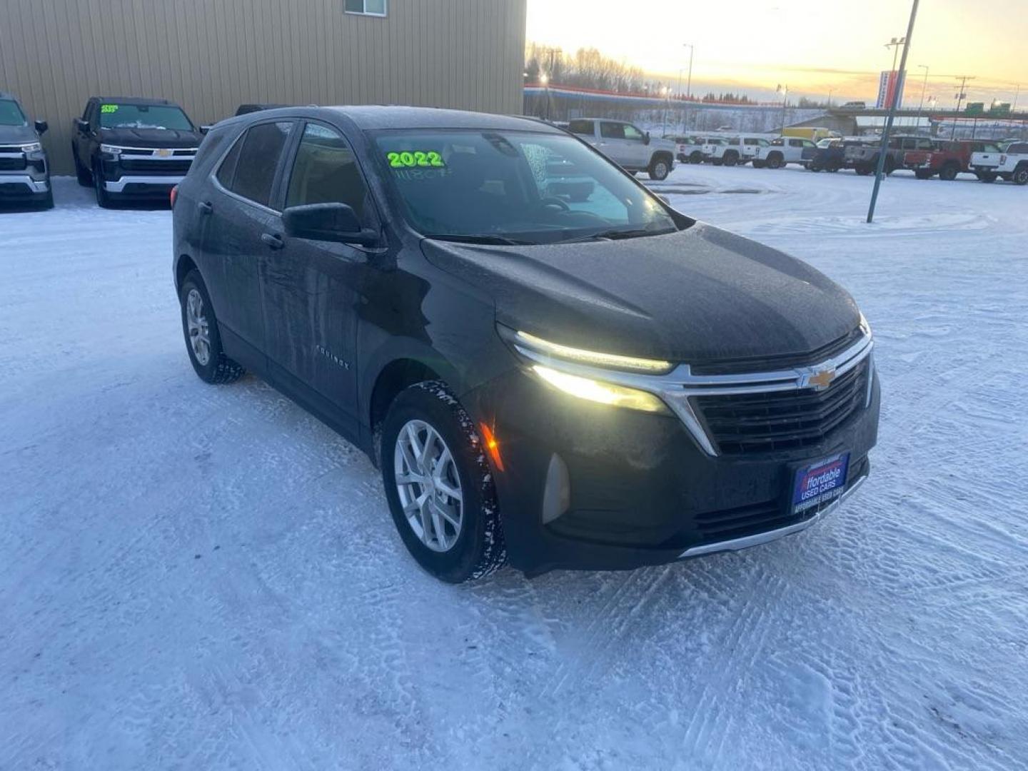 2022 BLACK CHEVROLET EQUINOX LT (3GNAXUEV3NL) with an 1.5L engine, Automatic transmission, located at 2525 S. Cushman, Fairbanks, AK, 99701, (907) 452-5707, 64.824036, -147.712311 - Photo#1