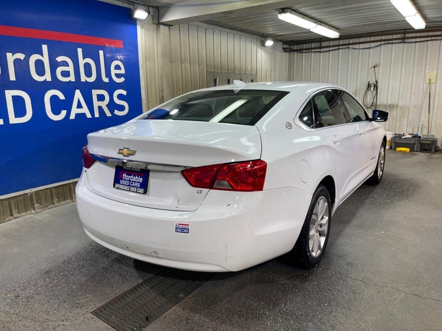 2016 WHITE CHEVROLET IMPALA LT (2G1115S33G9) with an 3.6L engine, Automatic transmission, located at 2525 S. Cushman, Fairbanks, AK, 99701, (907) 452-5707, 64.824036, -147.712311 - Photo#2