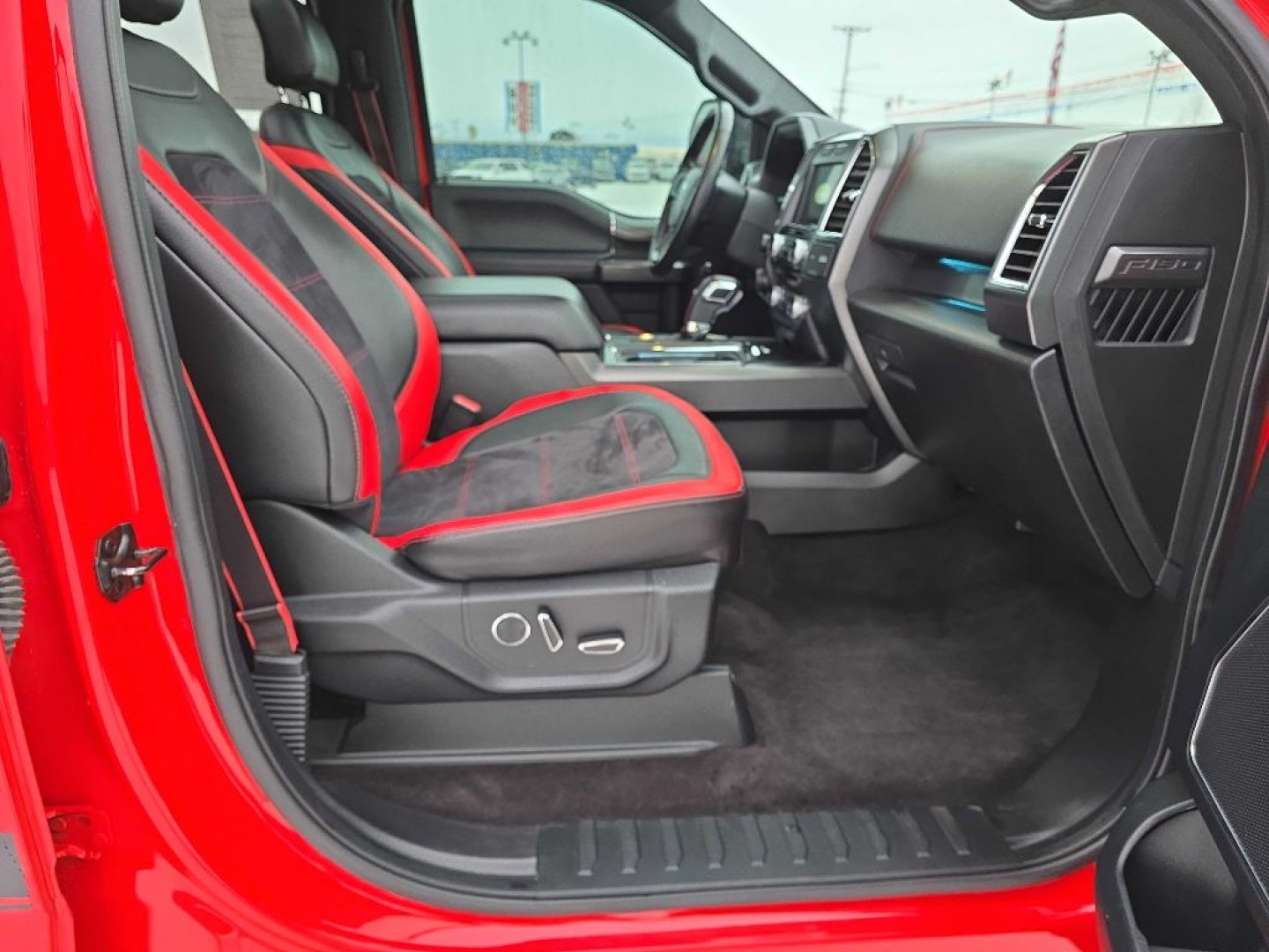 2016 RED FORD F150 SUPERCREW (1FTEW1EFXGF) with an 5.0L engine, Automatic transmission, located at 2525 S. Cushman, Fairbanks, AK, 99701, (907) 452-5707, 64.824036, -147.712311- Photo#1