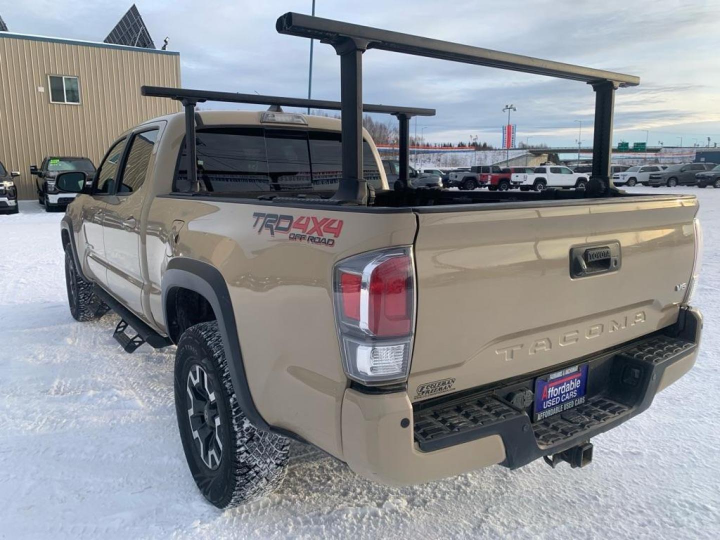 2020 TAN TOYOTA TACOMA DOUBLE CAB (3TMDZ5BN0LM) with an 3.5L engine, Automatic transmission, located at 2525 S. Cushman, Fairbanks, AK, 99701, (907) 452-5707, 64.824036, -147.712311 - Photo#2