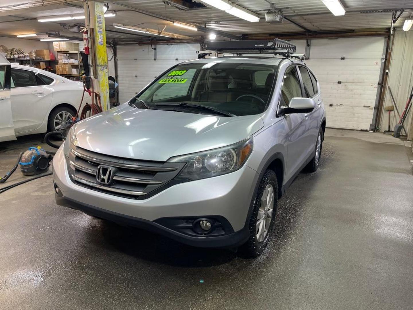 2013 SILVER HONDA CR-V EX (2HKRM3H55DH) with an 2.4L engine, Automatic transmission, located at 2525 S. Cushman, Fairbanks, AK, 99701, (907) 452-5707, 64.824036, -147.712311 - Photo#1