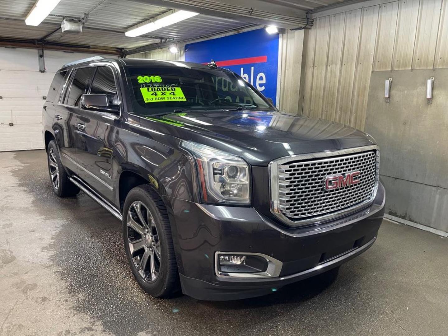 2016 GRAY GMC YUKON DENALI (1GKS2CKJ8GR) with an 6.2L engine, Automatic transmission, located at 2525 S. Cushman, Fairbanks, AK, 99701, (907) 452-5707, 64.824036, -147.712311 - Photo#0