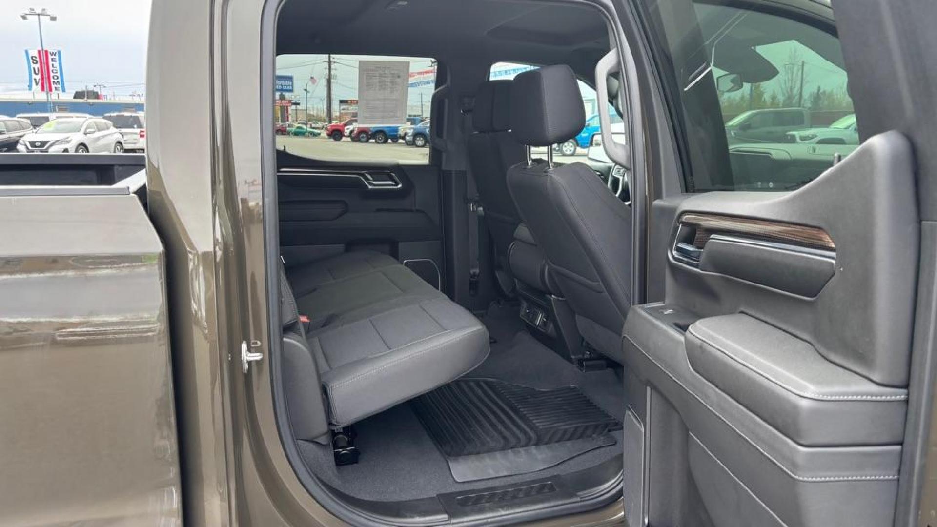 2023 BROWN CHEVROLET SILVERADO 1500 LT (1GCUDDED6PZ) with an 5.3L engine, Automatic transmission, located at 2525 S. Cushman, Fairbanks, AK, 99701, (907) 452-5707, 64.824036, -147.712311 - Photo#3