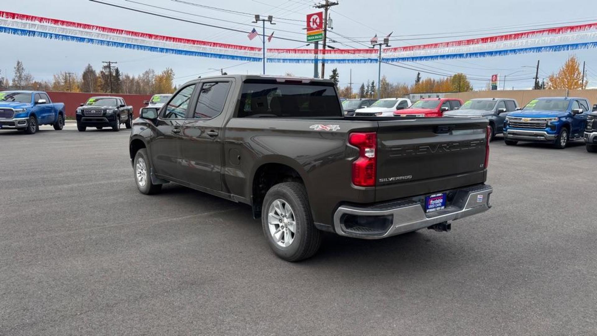 2023 BROWN CHEVROLET SILVERADO 1500 LT (1GCUDDED6PZ) with an 5.3L engine, Automatic transmission, located at 2525 S. Cushman, Fairbanks, AK, 99701, (907) 452-5707, 64.824036, -147.712311 - Photo#6