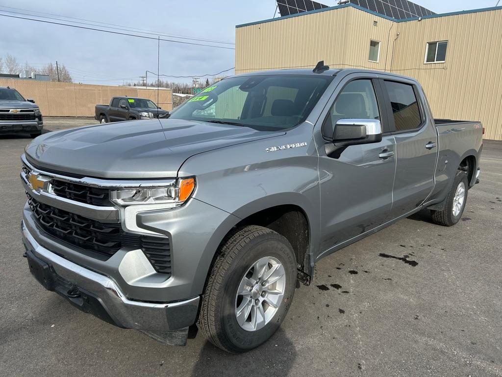 photo of 2023 CHEVROLET SILVERADO 1500 LT
