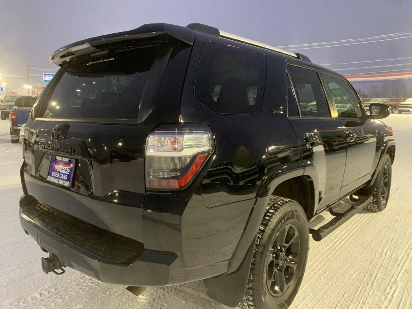 2019 BLACK TOYOTA 4RUNNER SR5 (JTEBU5JRXK5) with an 4.0L engine, Automatic transmission, located at 2525 S. Cushman, Fairbanks, AK, 99701, (907) 452-5707, 64.824036, -147.712311 - Photo#3