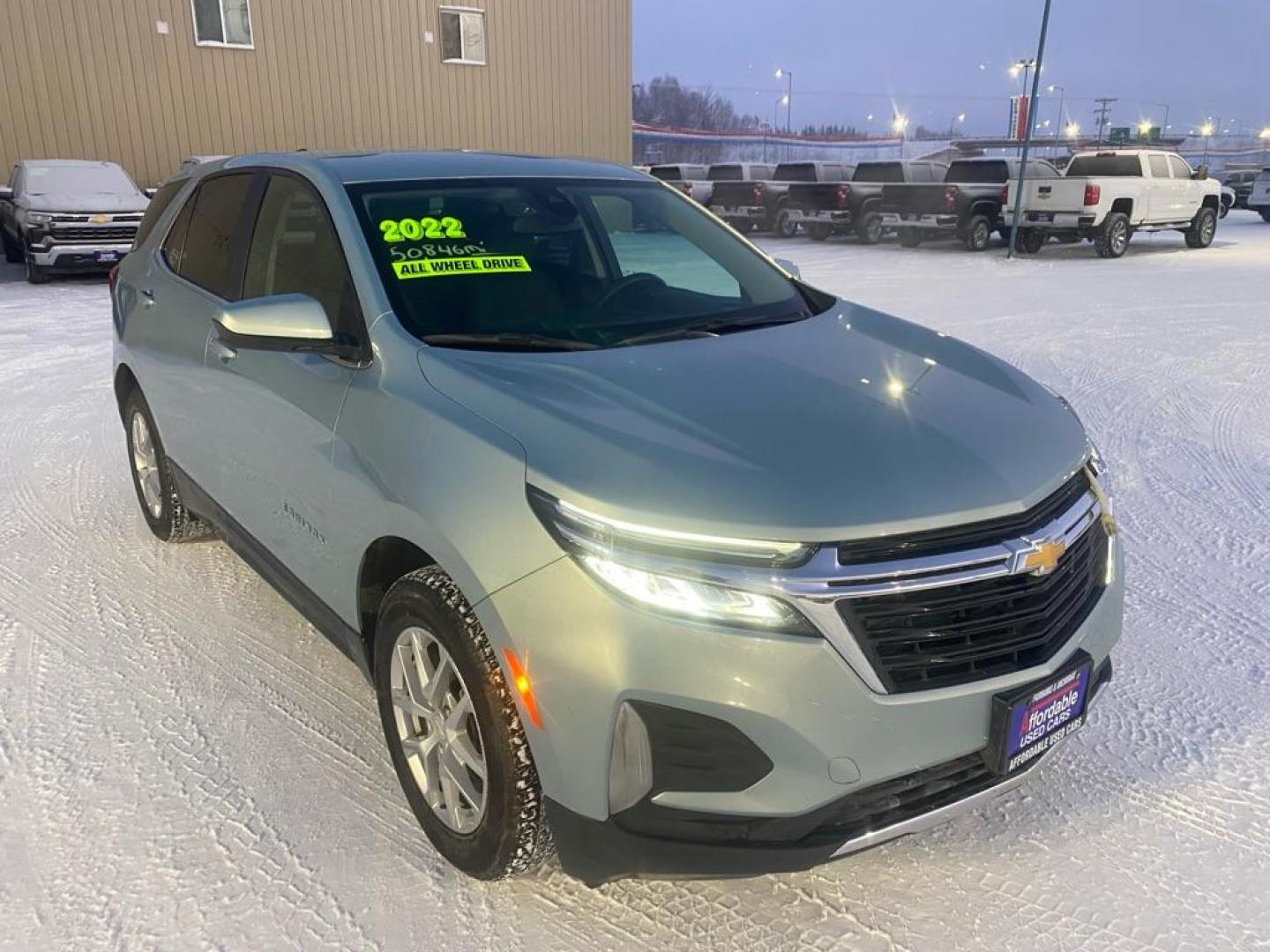 2022 GREEN CHEVROLET EQUINOX LT (2GNAXUEV3N6) with an 1.5L engine, Automatic transmission, located at 2525 S. Cushman, Fairbanks, AK, 99701, (907) 452-5707, 64.824036, -147.712311 - Photo#1