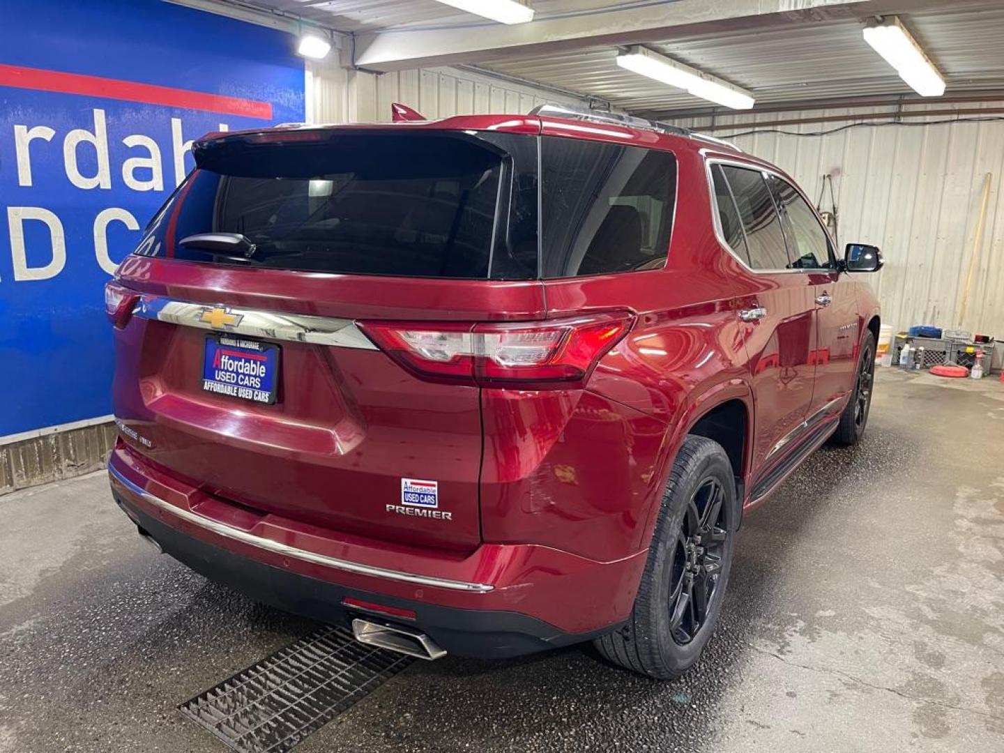2019 MAROON CHEVROLET TRAVERSE PREMIER (1GNEVKKW4KJ) with an 3.6L engine, Automatic transmission, located at 2525 S. Cushman, Fairbanks, AK, 99701, (907) 452-5707, 64.824036, -147.712311- Photo#2