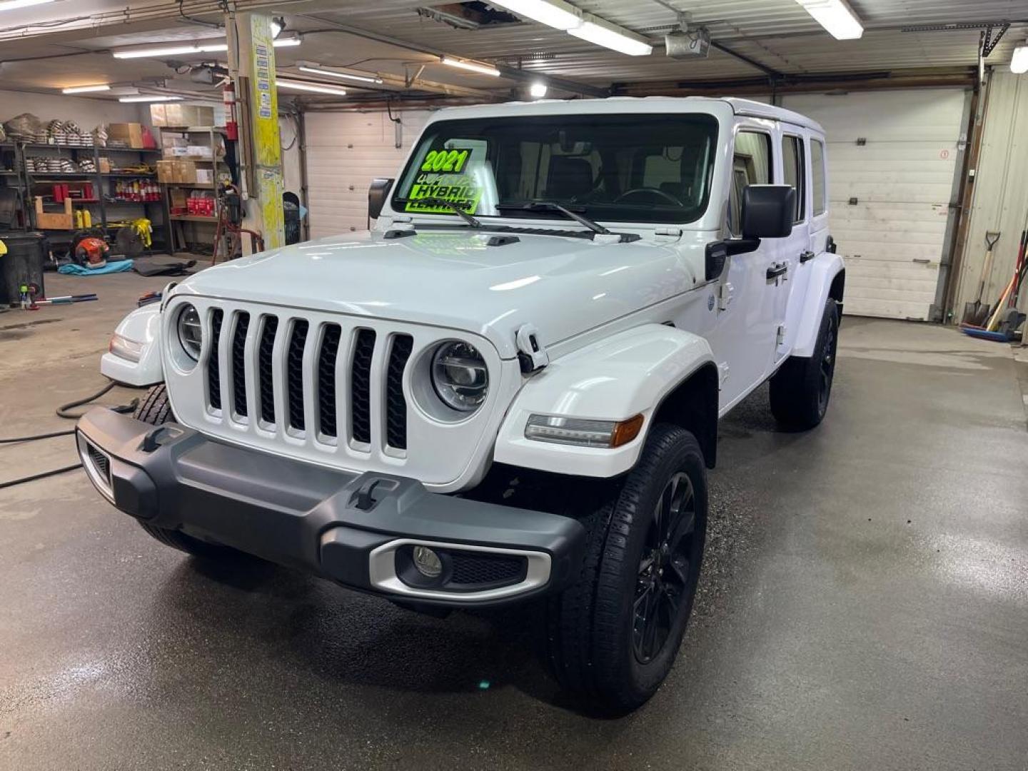 2021 WHITE JEEP WRANGLER UNLIMI SAHARA 4XE (1C4JJXP6XMW) with an 2.0L engine, Automatic transmission, located at 2525 S. Cushman, Fairbanks, AK, 99701, (907) 452-5707, 64.824036, -147.712311 - Photo#1