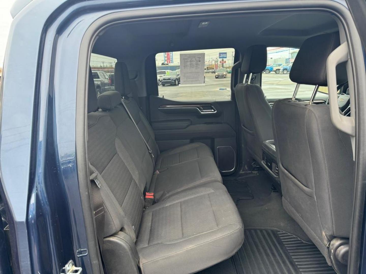 2023 BLUE CHEVROLET SILVERADO 1500 LT (3GCUDDE83PG) with an 3.0L engine, Automatic transmission, located at 2525 S. Cushman, Fairbanks, AK, 99701, (907) 452-5707, 64.824036, -147.712311 - Photo#11