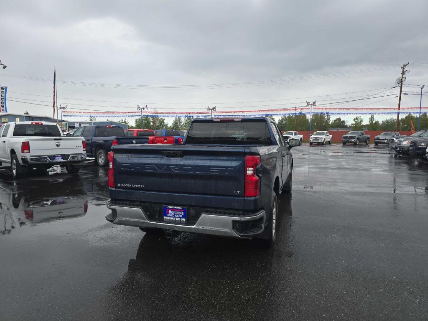 2023 BLUE CHEVROLET SILVERADO 1500 LT (3GCUDDE83PG) with an 3.0L engine, Automatic transmission, located at 2525 S. Cushman, Fairbanks, AK, 99701, (907) 452-5707, 64.824036, -147.712311- Photo#2