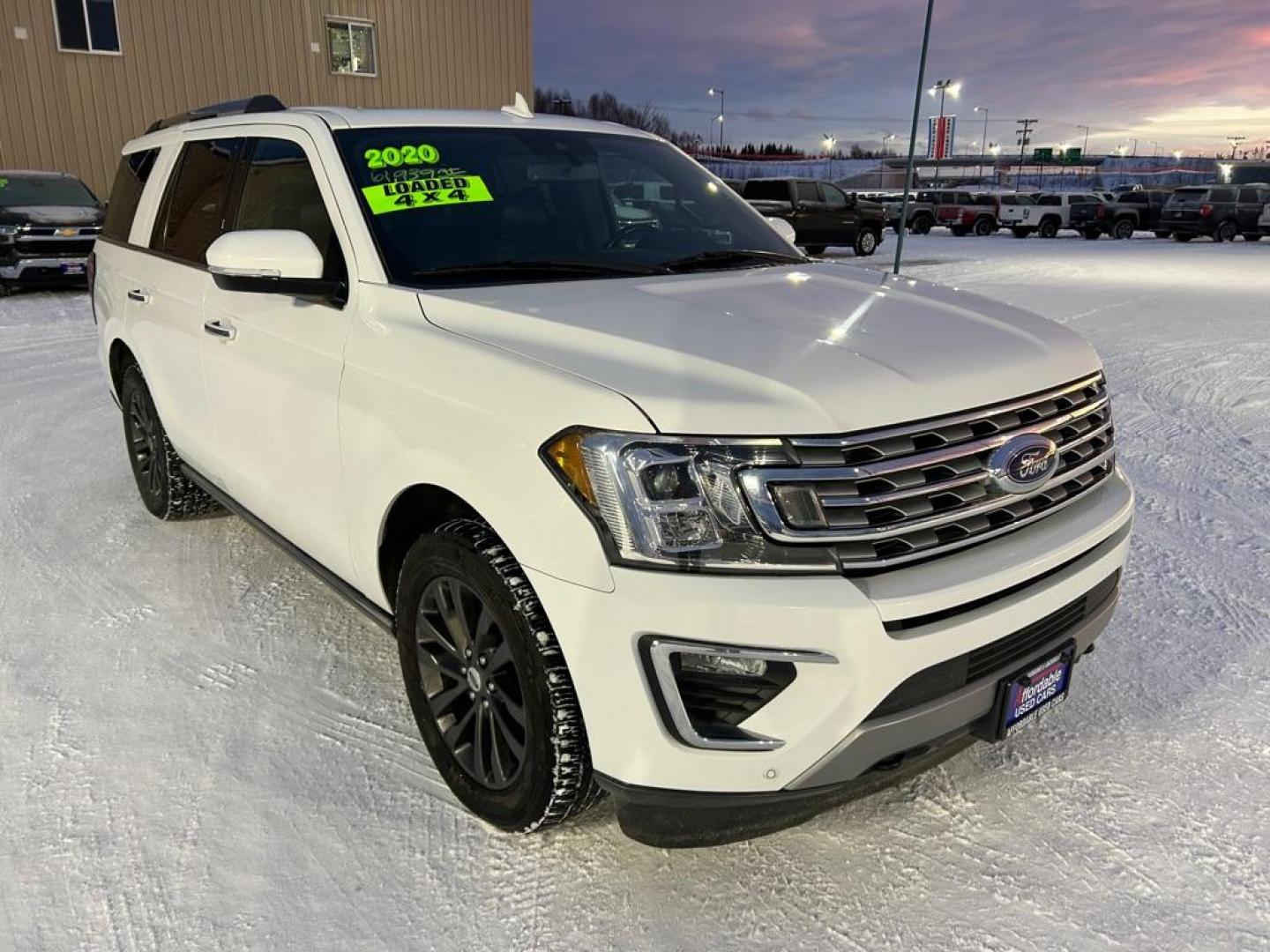 2020 WHITE FORD EXPEDITION LIMITED (1FMJU2ATXLE) with an 3.5L engine, Automatic transmission, located at 2525 S. Cushman, Fairbanks, AK, 99701, (907) 452-5707, 64.824036, -147.712311 - Photo#1