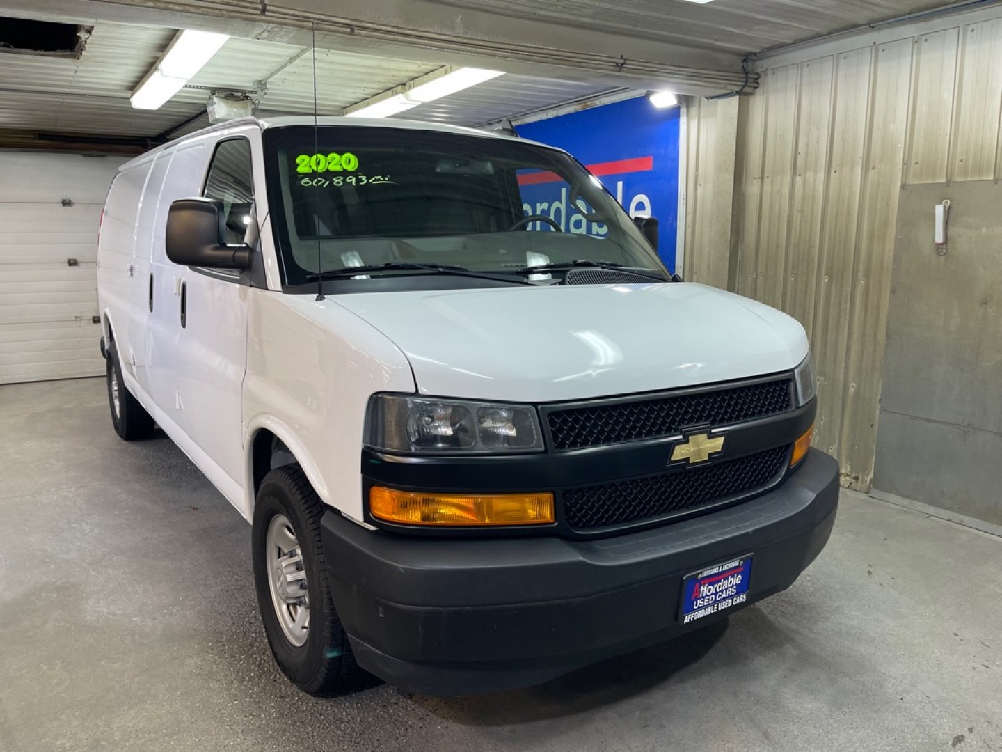 2020 WHITE CHEVROLET EXPRESS G2500 Cargo (1GCWGBFP8L1) with an 4.3L engine, Automatic transmission, located at 2525 S. Cushman, Fairbanks, AK, 99701, (907) 452-5707, 64.824036, -147.712311- Photo#0