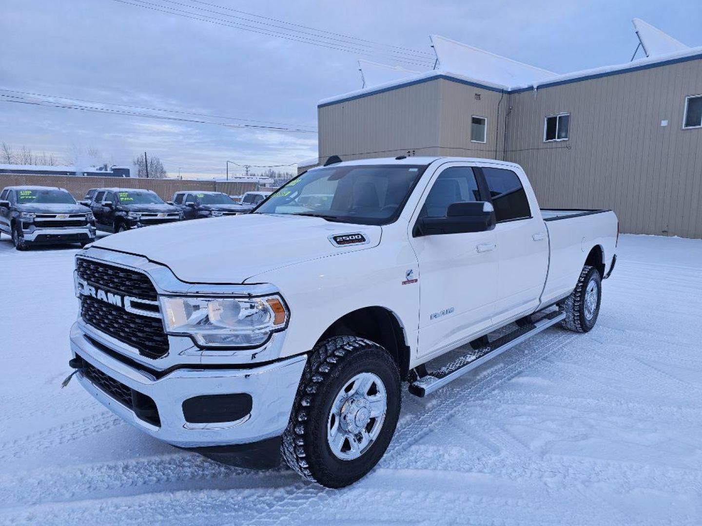 2022 WHITE RAM 2500 BIG HORN/LONE STAR (3C6UR5JL9NG) with an 6.7L engine, Automatic transmission, located at 2525 S. Cushman, Fairbanks, AK, 99701, (907) 452-5707, 64.824036, -147.712311 - Photo#0