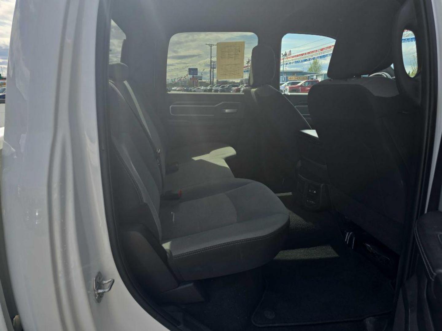 2022 WHITE RAM 2500 BIG HORN/LONE STAR (3C6UR5JL9NG) with an 6.7L engine, Automatic transmission, located at 2525 S. Cushman, Fairbanks, AK, 99701, (907) 452-5707, 64.824036, -147.712311 - Photo#6