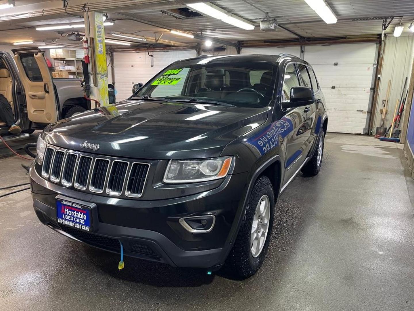 2014 GRAY JEEP GRAND CHEROKEE LAREDO (1C4RJFAG0EC) with an 3.6L engine, Automatic transmission, located at 2525 S. Cushman, Fairbanks, AK, 99701, (907) 452-5707, 64.824036, -147.712311 - Photo#1