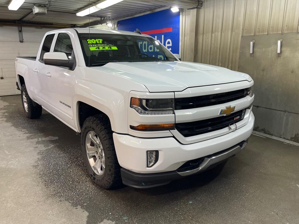 photo of 2017 CHEVROLET SILVERADO 1500 LT