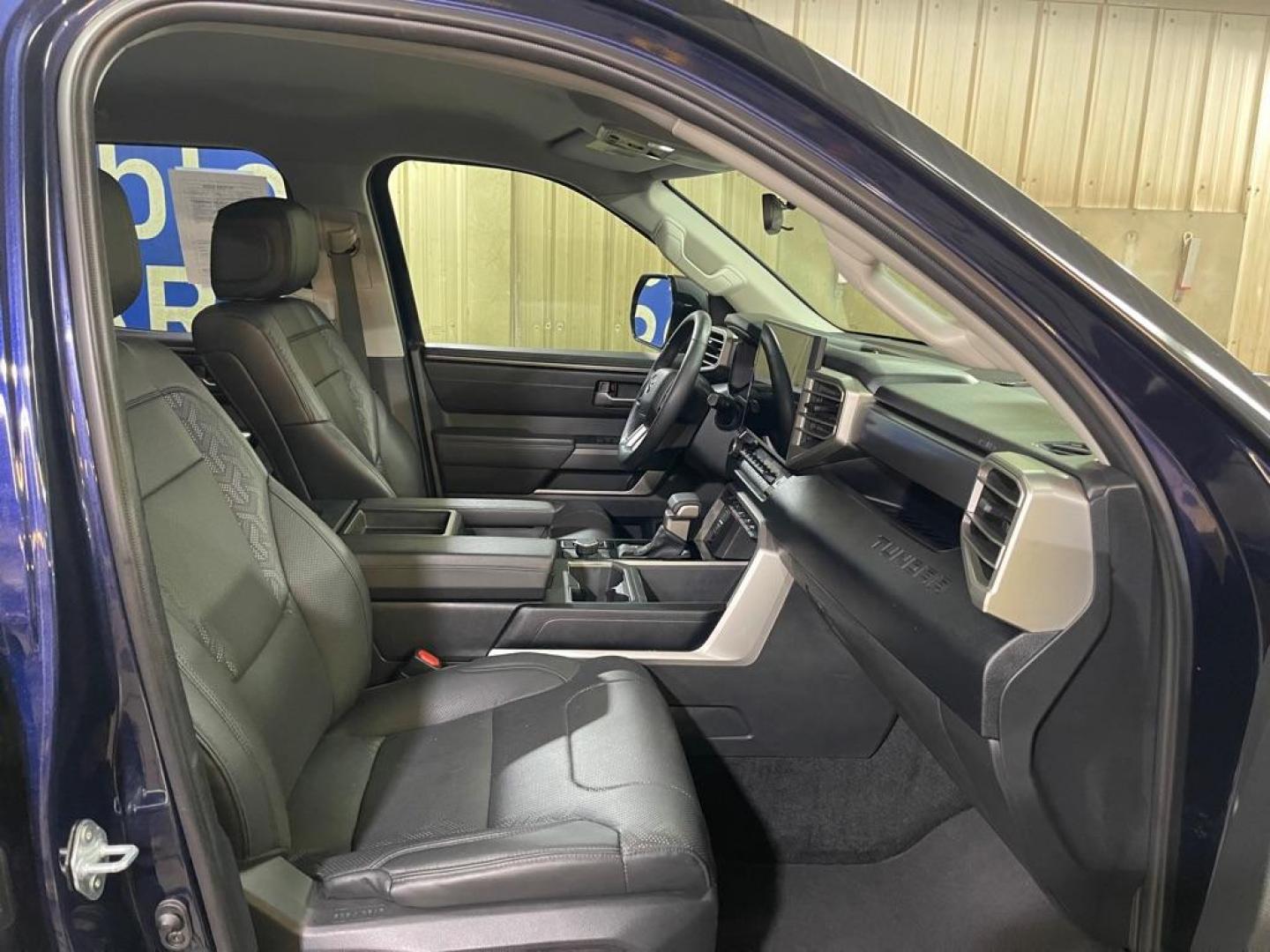 2022 BLUE TOYOTA TUNDRA CREWMAX SR5 (5TFLA5EC4NX) with an 3.5L engine, Automatic transmission, located at 2525 S. Cushman, Fairbanks, AK, 99701, (907) 452-5707, 64.824036, -147.712311 - Photo#3