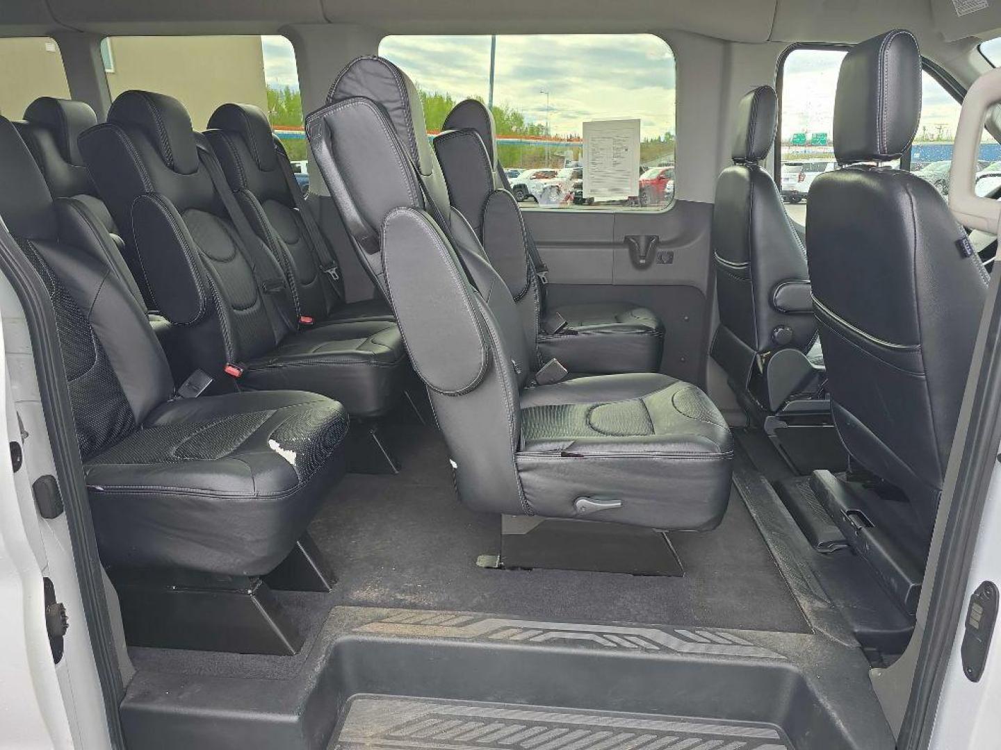 2022 WHITE FORD TRANSIT T-350 (1FDAX2C8XNK) with an 3.5L engine, Automatic transmission, located at 2525 S. Cushman, Fairbanks, AK, 99701, (907) 452-5707, 64.824036, -147.712311 - Photo#4
