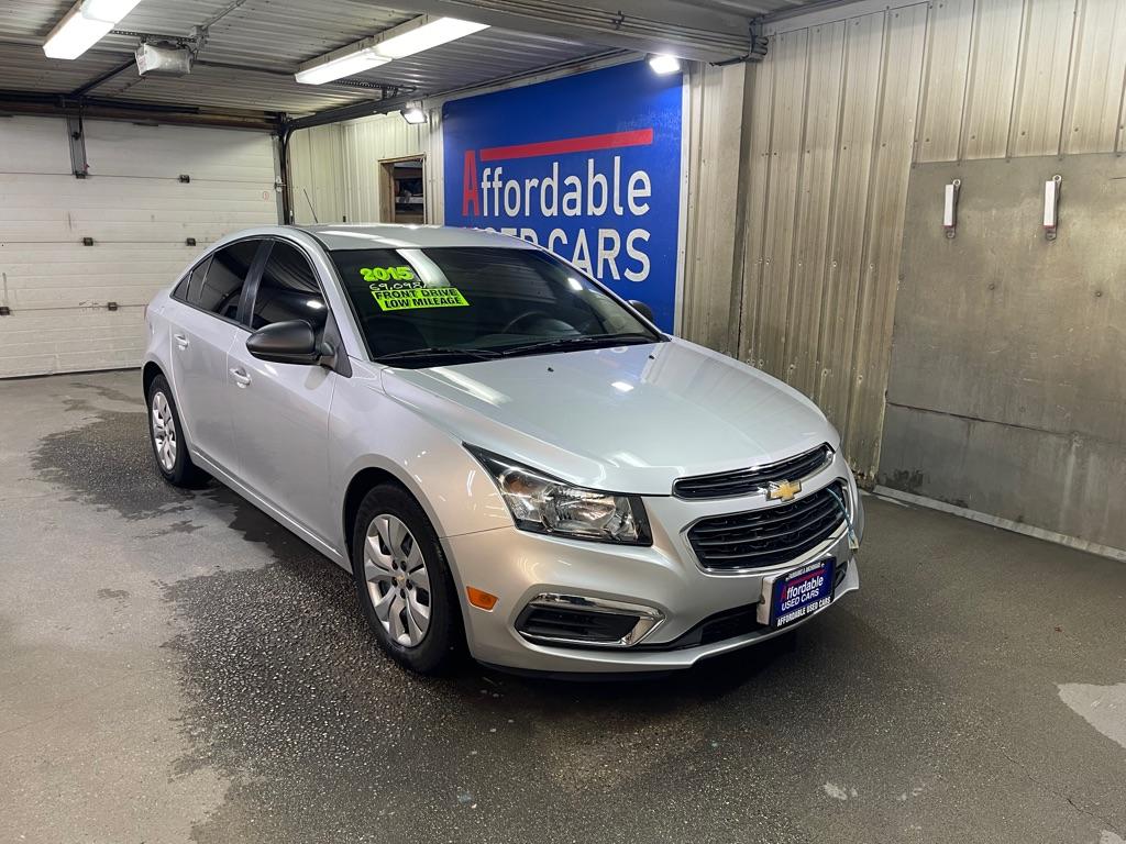 photo of 2015 CHEVROLET CRUZE LS