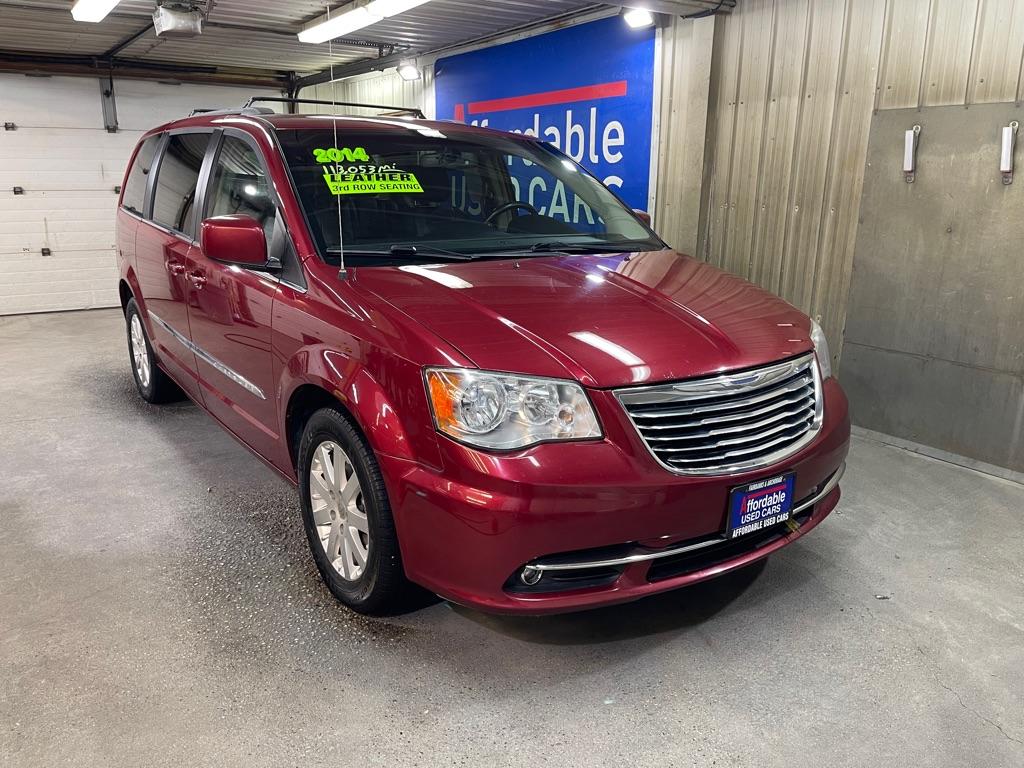 photo of 2014 CHRYSLER TOWN  and  COUNTRY TOURING