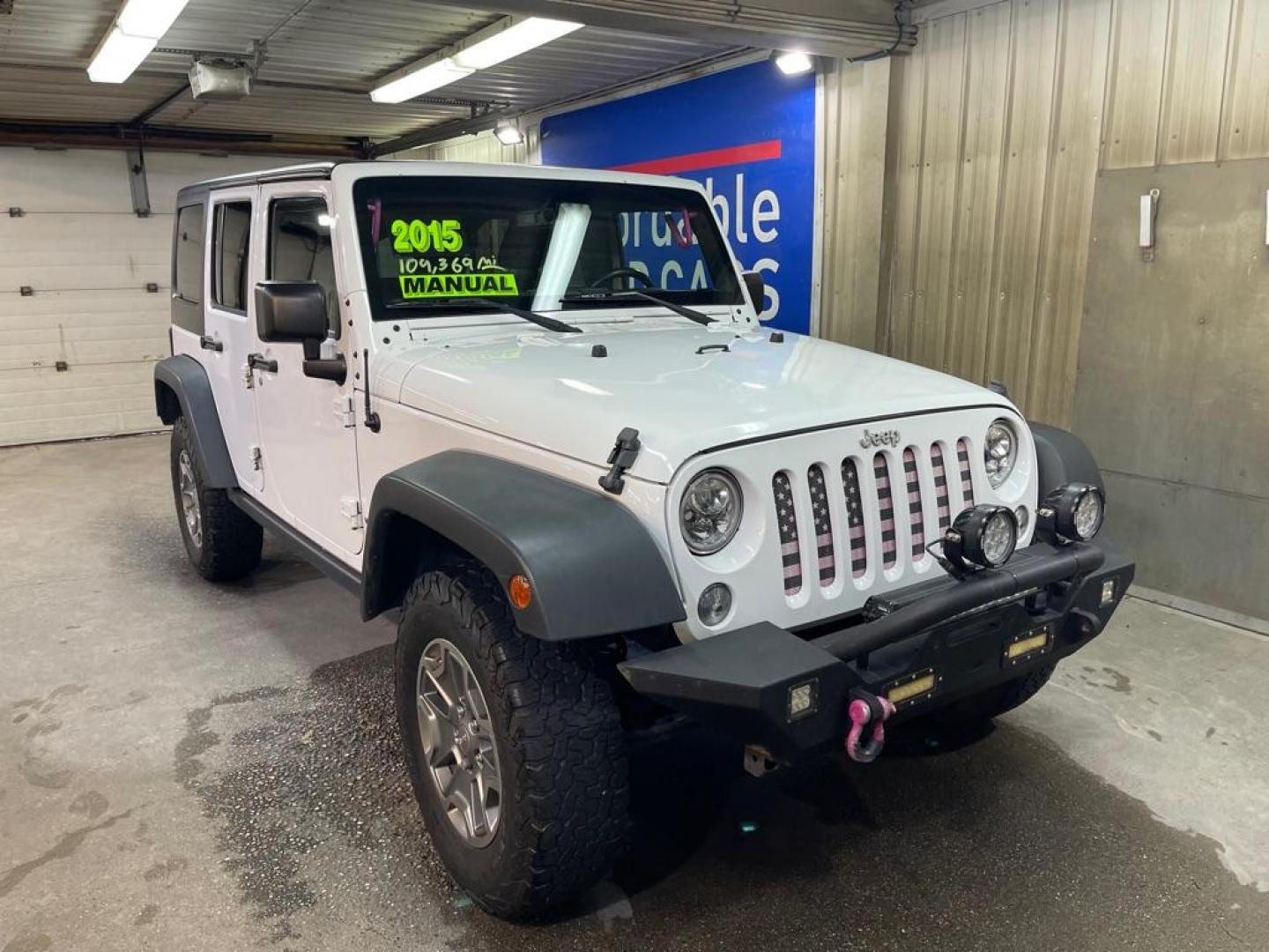 2015 WHITE JEEP WRANGLER UNLIMI RUBICON (1C4BJWFG1FL) with an 3.6L engine, Automatic transmission, located at 2525 S. Cushman, Fairbanks, AK, 99701, (907) 452-5707, 64.824036, -147.712311 - Photo#0