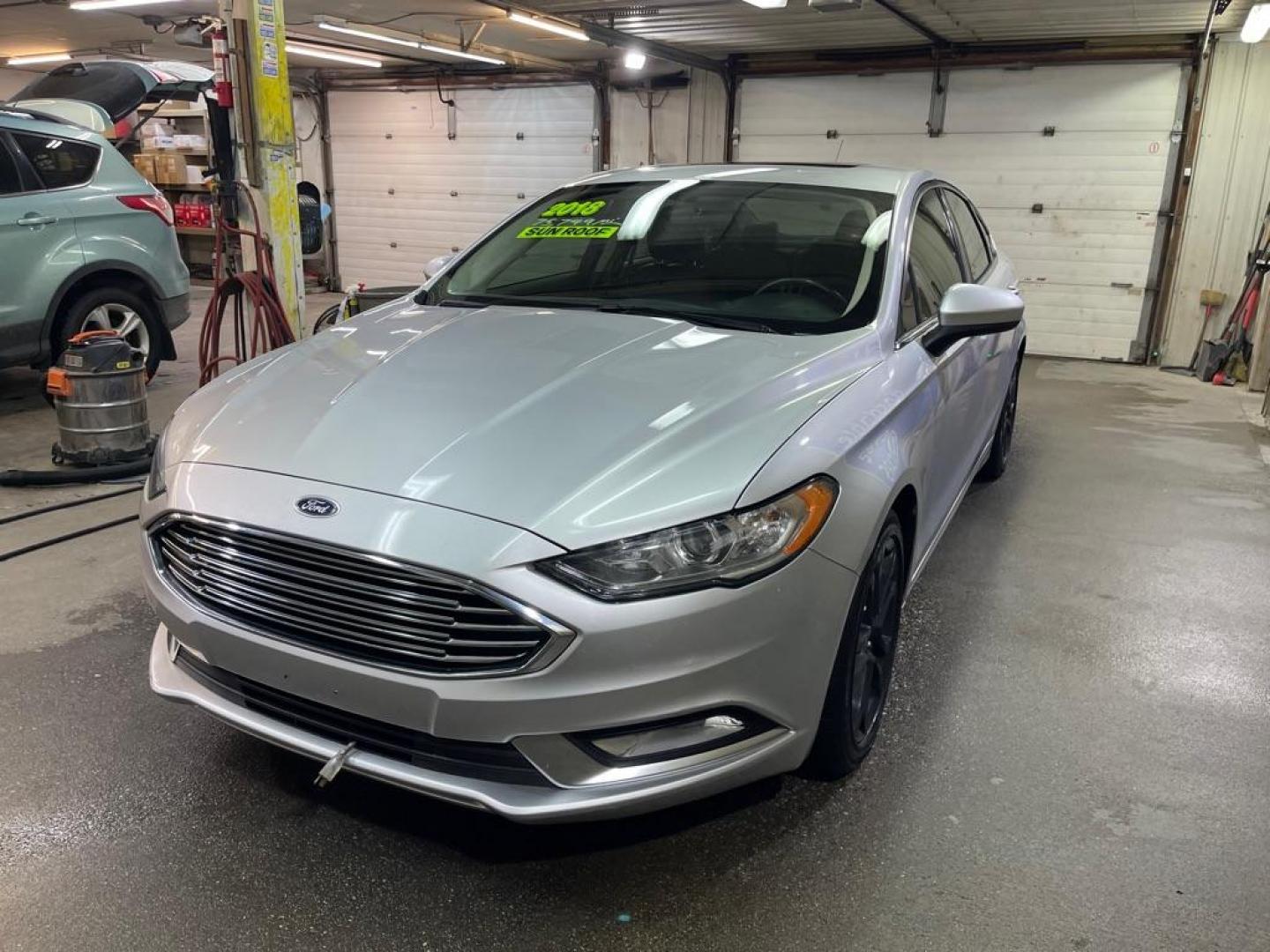 2018 SILVER FORD FUSION SE (3FA6P0H78JR) with an 2.5L engine, Automatic transmission, located at 2525 S. Cushman, Fairbanks, AK, 99701, (907) 452-5707, 64.824036, -147.712311 - Photo#1