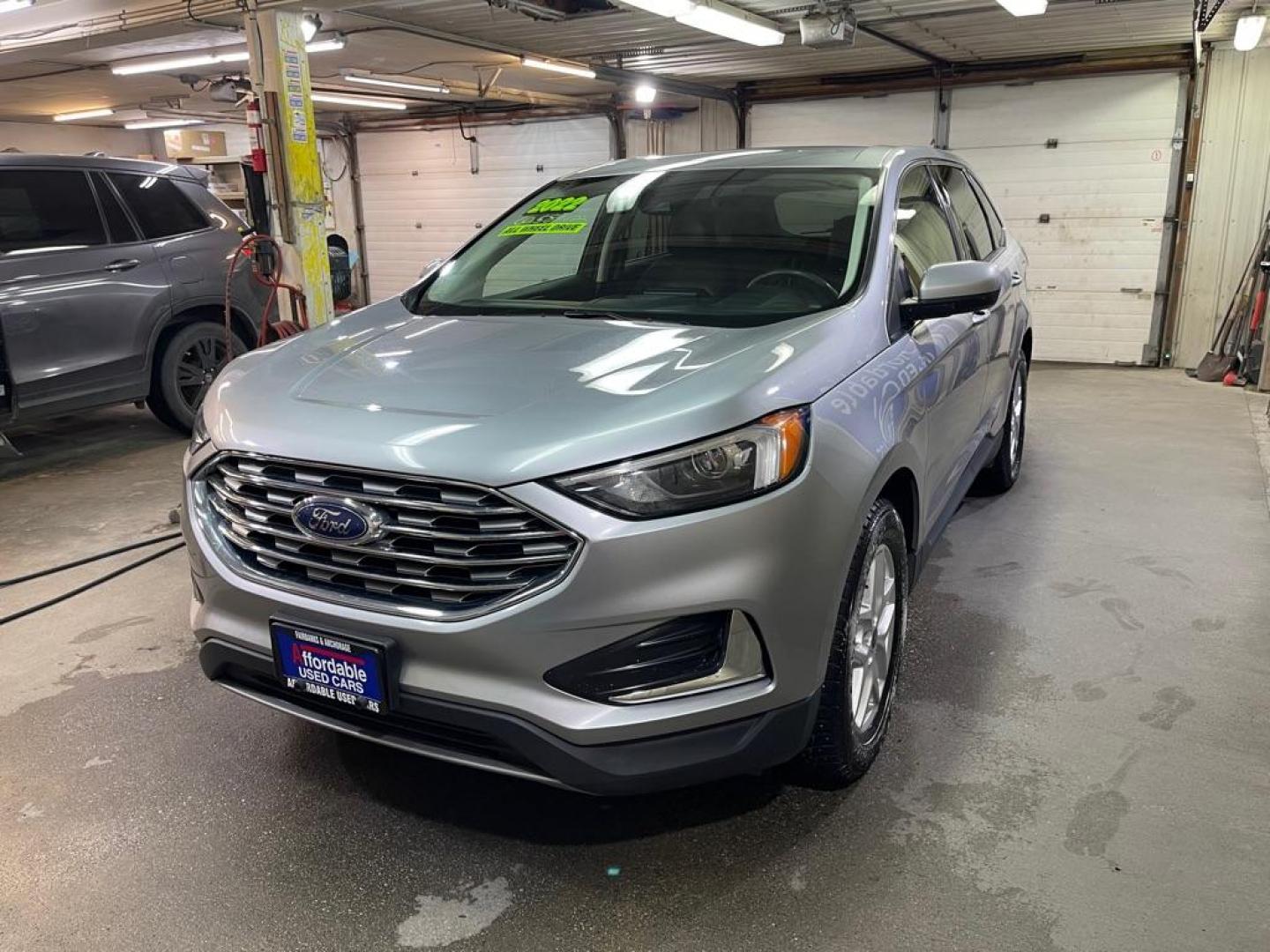 2022 SILVER FORD EDGE SEL (2FMPK4J95NB) with an 2.0L engine, Automatic transmission, located at 2525 S. Cushman, Fairbanks, AK, 99701, (907) 452-5707, 64.824036, -147.712311 - Photo#1