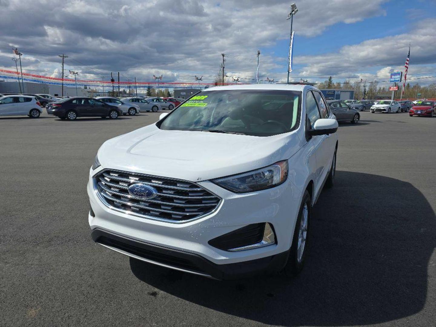 2022 WHITE FORD EDGE SEL (2FMPK4J91NB) with an 2.0L engine, Automatic transmission, located at 2525 S. Cushman, Fairbanks, AK, 99701, (907) 452-5707, 64.824036, -147.712311 - Photo#3