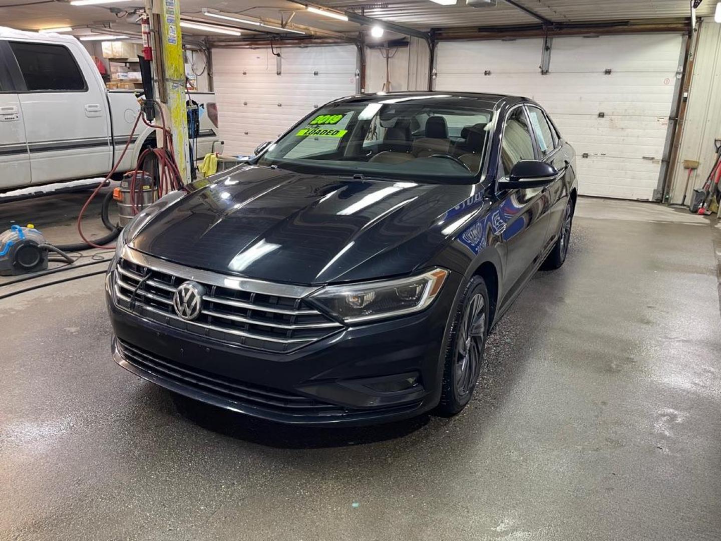 2019 BLACK VOLKSWAGEN JETTA SEL PREMIUM (3VWG57BU3KM) with an 1.4L engine, Automatic transmission, located at 2525 S. Cushman, Fairbanks, AK, 99701, (907) 452-5707, 64.824036, -147.712311 - Photo#1