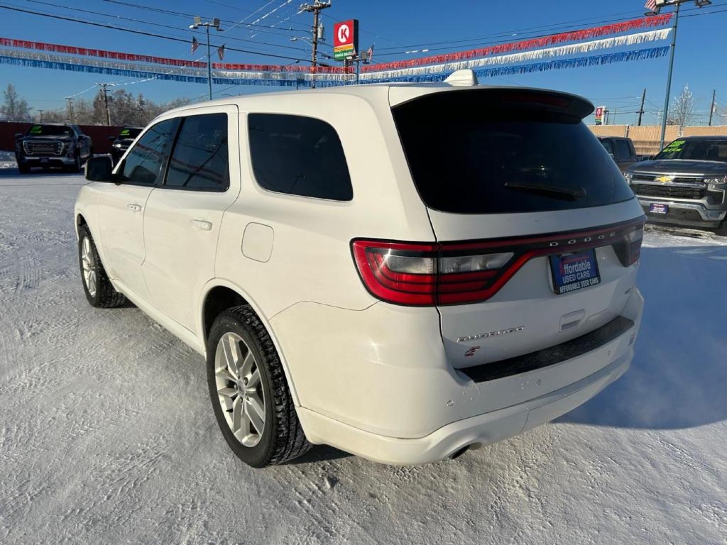 2022 WHITE DODGE DURANGO GT (1C4RDJDG2NC) with an 3.6L engine, Automatic transmission, located at 2525 S. Cushman, Fairbanks, AK, 99701, (907) 452-5707, 64.824036, -147.712311 - Photo#3