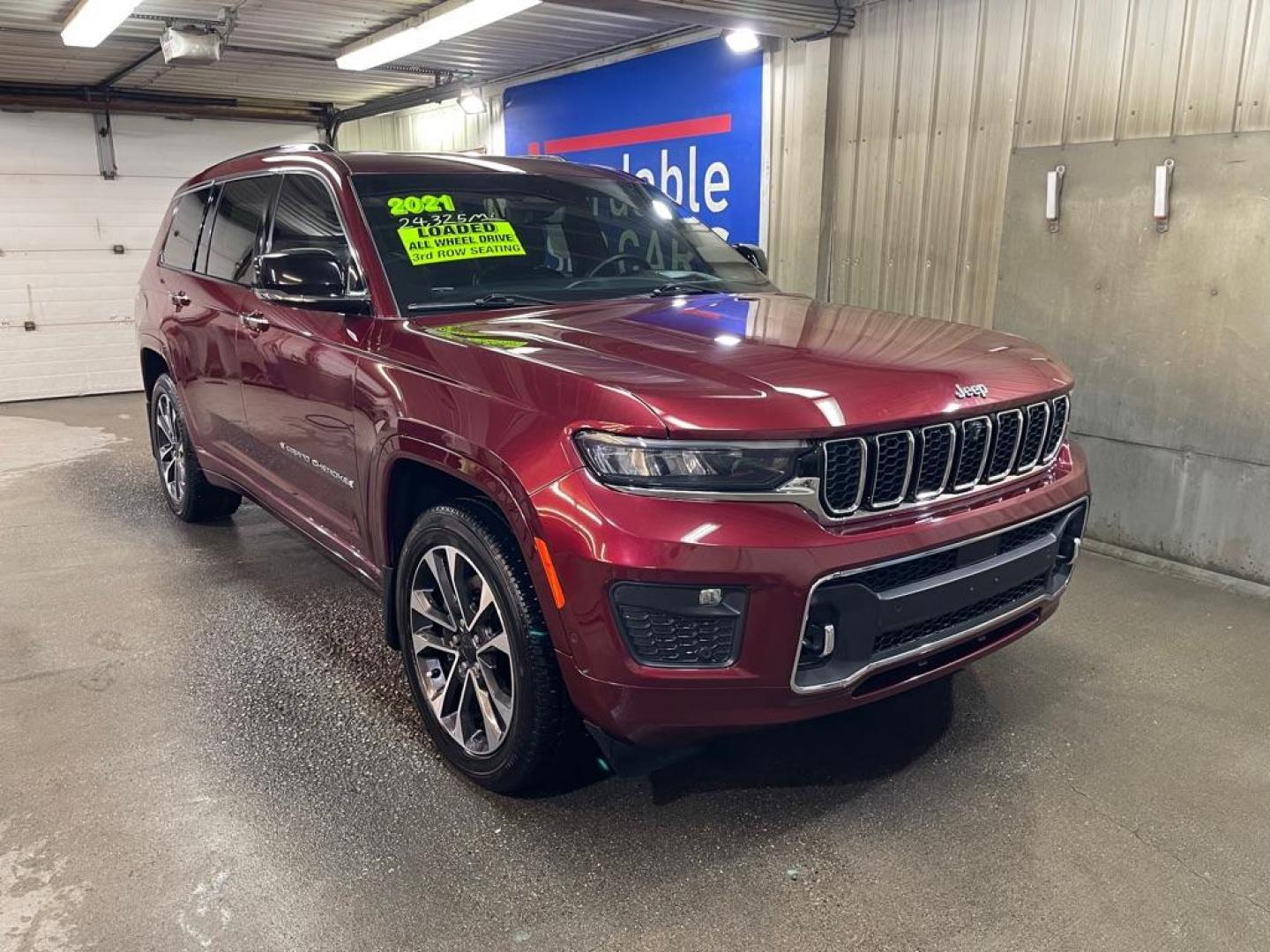 2021 RED JEEP GRAND CHEROKEE L OVERLAND (1C4RJKDGXM8) with an 3.6L engine, Automatic transmission, located at 2525 S. Cushman, Fairbanks, AK, 99701, (907) 452-5707, 64.824036, -147.712311 - Photo#0