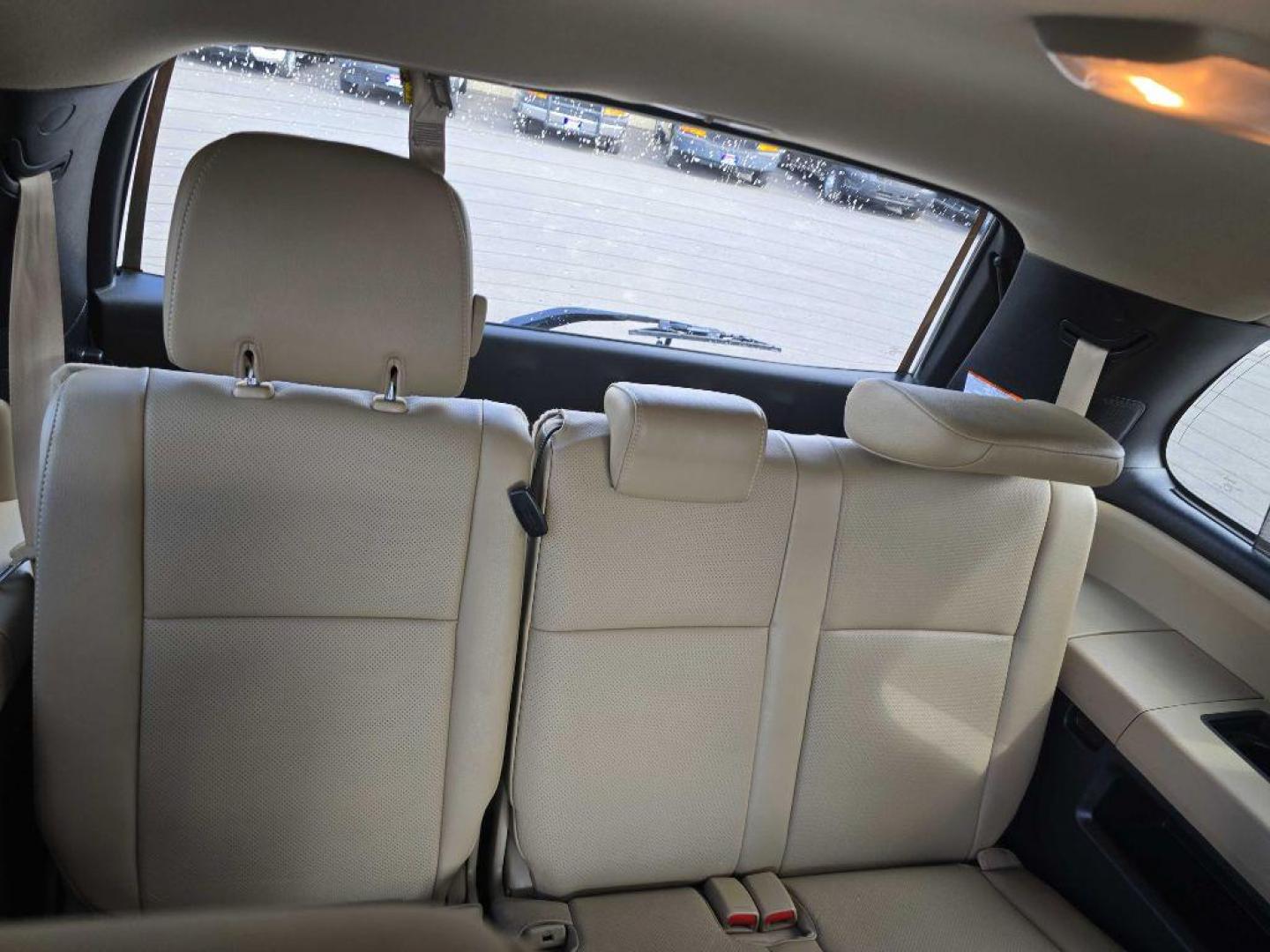 2019 WHITE TOYOTA SEQUOIA PLATINUM (5TDDY5G18KS) with an 5.7L engine, Automatic transmission, located at 2525 S. Cushman, Fairbanks, AK, 99701, (907) 452-5707, 64.824036, -147.712311 - Photo#6
